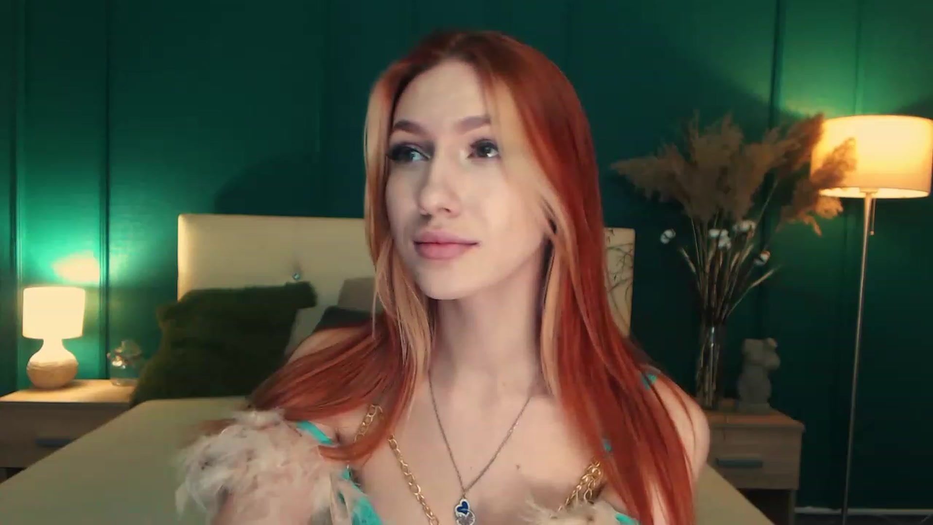 Gallery image thumbnail from LovelyGin's myfreecams stream on, 03/31/2023, 14:54 image 12 of 20