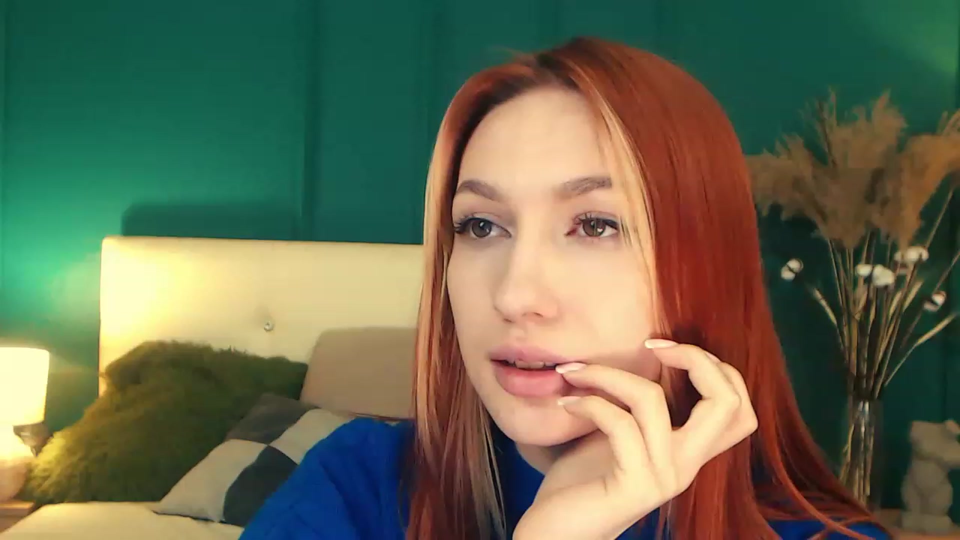 Gallery image thumbnail from LovelyGin's myfreecams stream on, 04/10/2023, 17:10 image 7 of 20