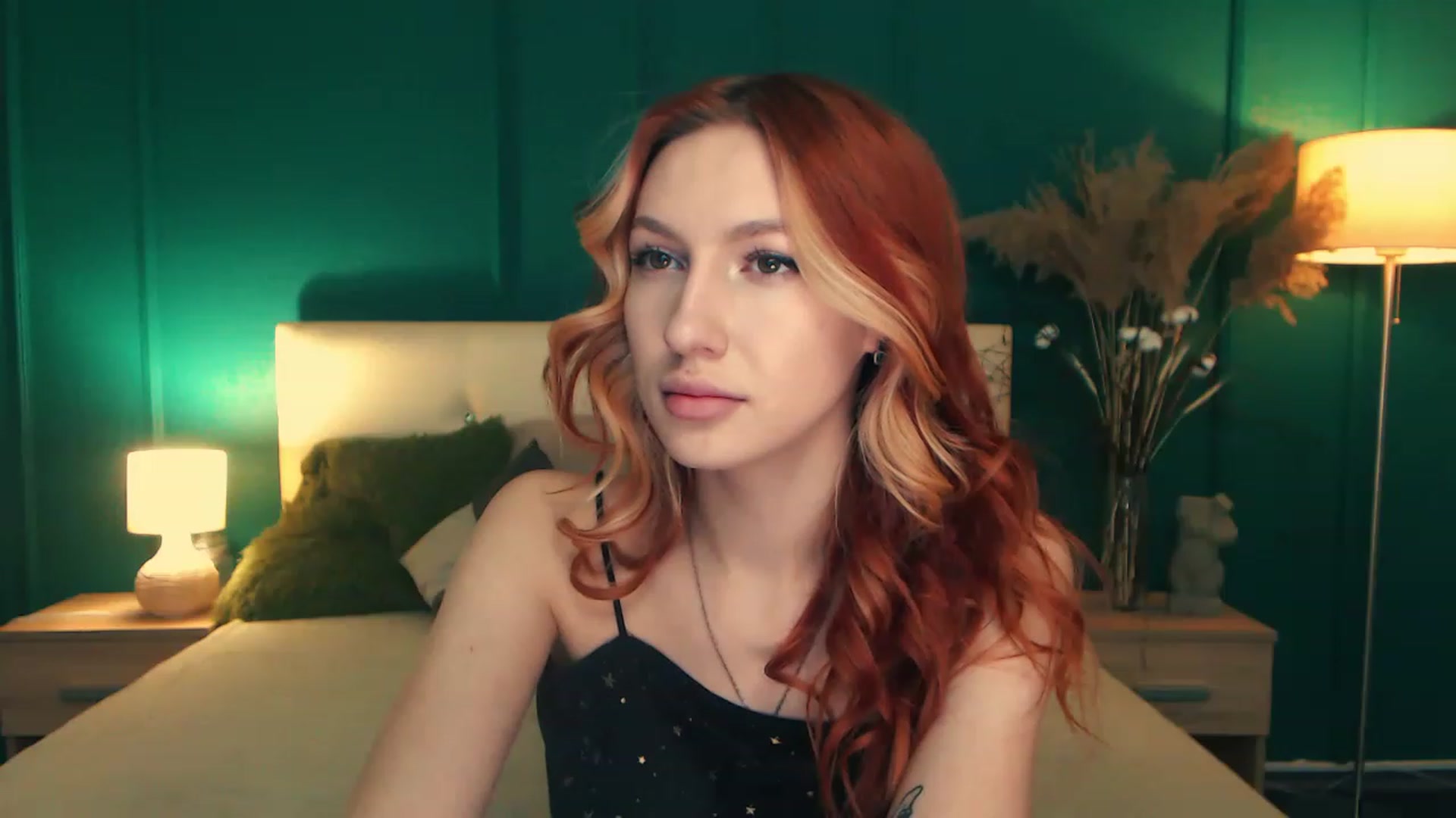 Gallery image thumbnail from LovelyGin's myfreecams stream on, 04/11/2023, 14:04 image 10 of 20
