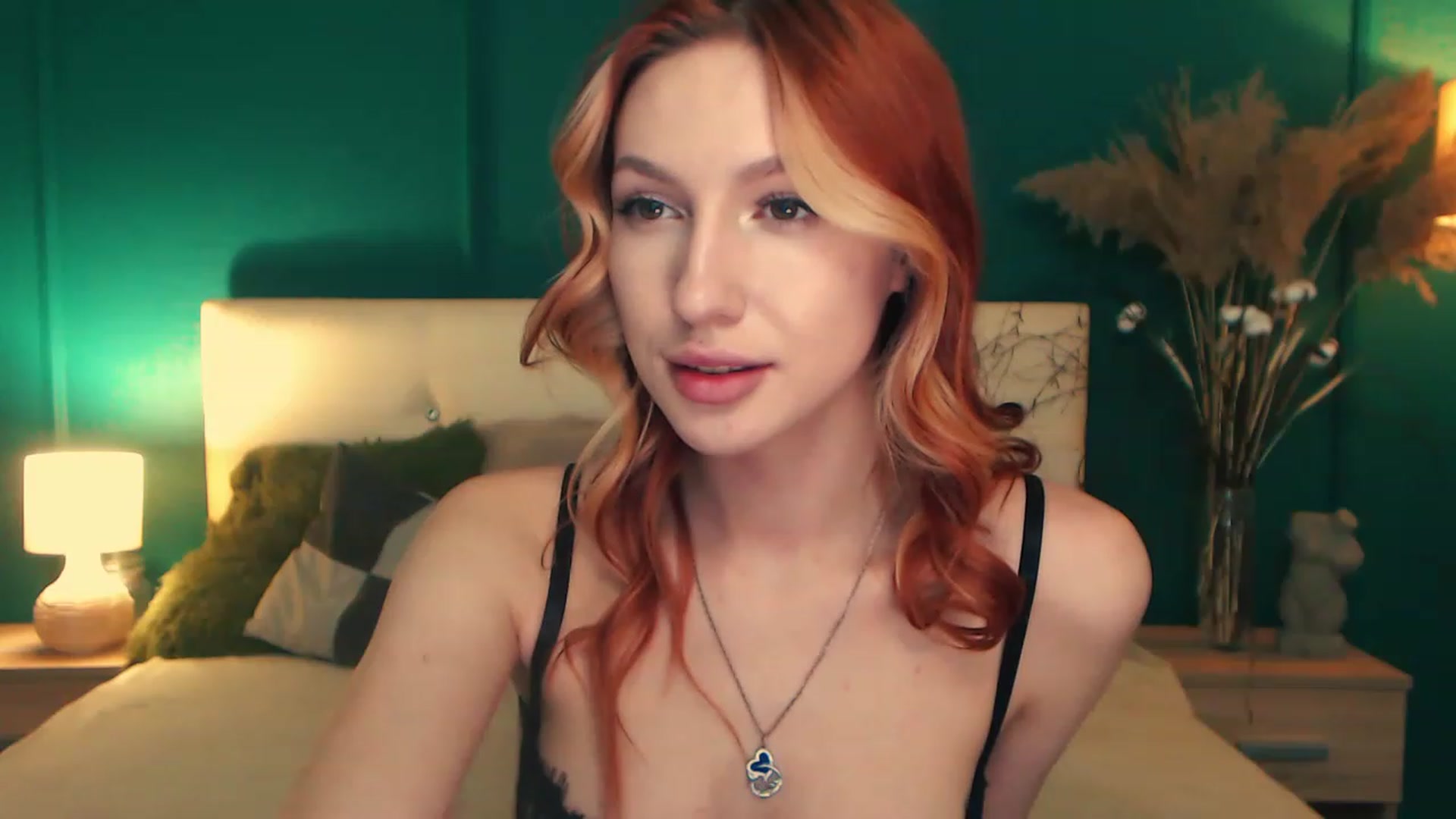 Gallery image thumbnail from LovelyGin's myfreecams stream on, 04/11/2023, 16:55 image 3 of 20