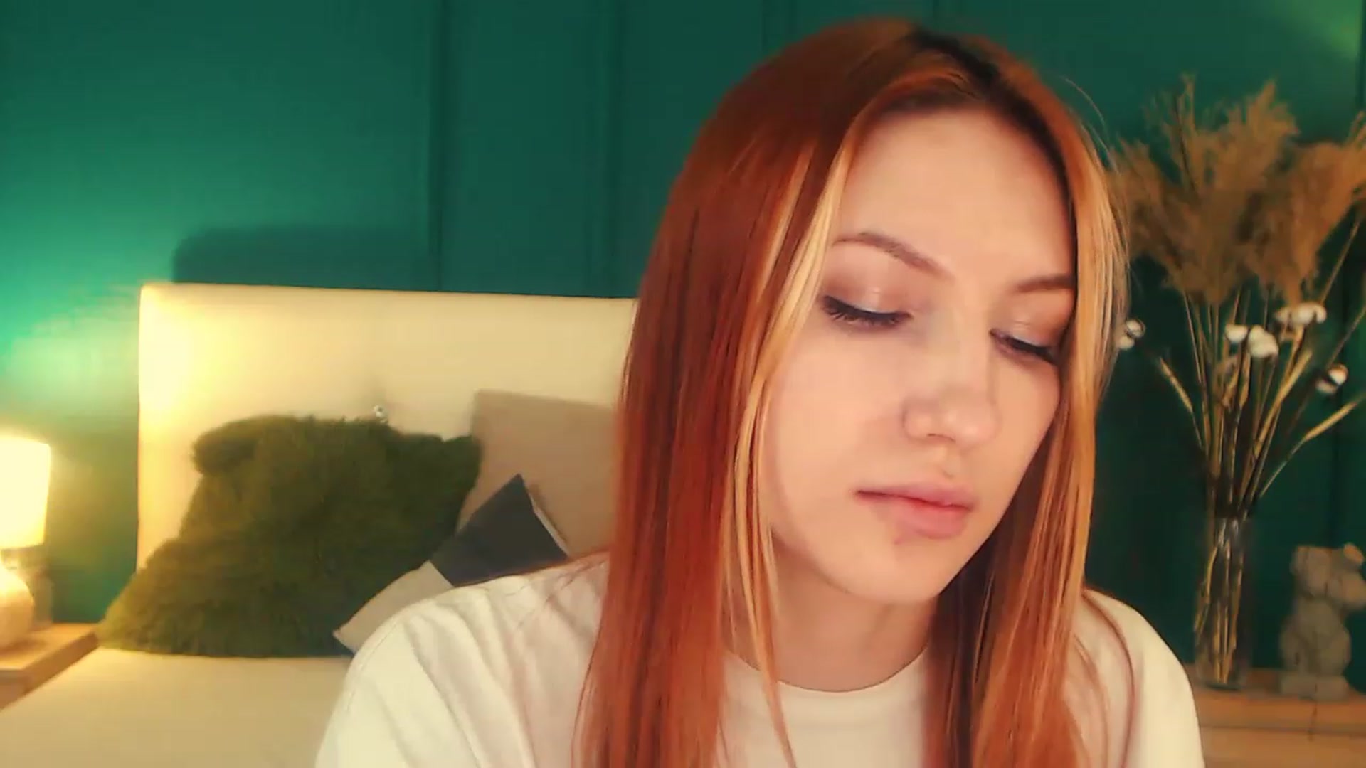 Gallery image thumbnail from LovelyGin's myfreecams stream on, 04/17/2023, 18:29 image 6 of 20