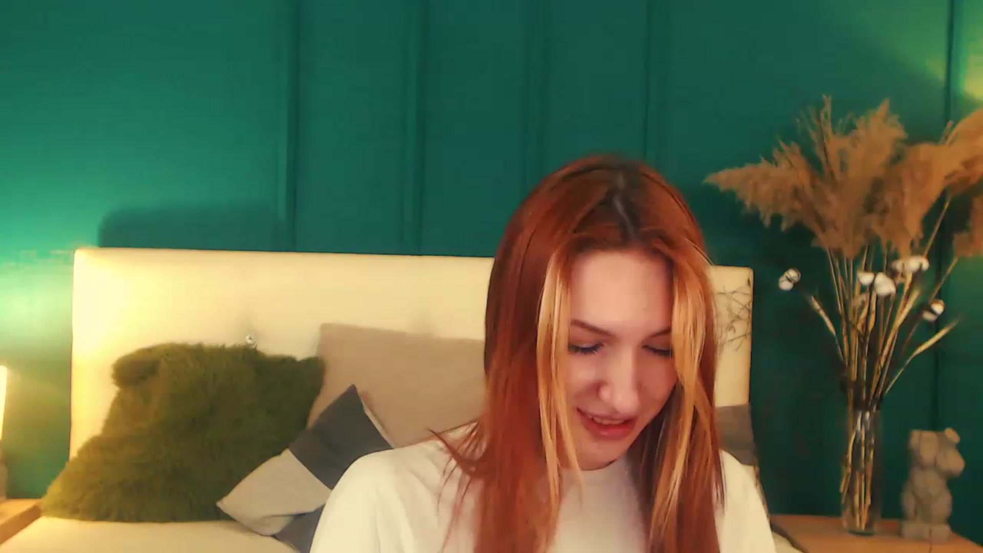 Gallery image thumbnail from LovelyGin's myfreecams stream on, 04/17/2023, 18:29 image 1 of 20