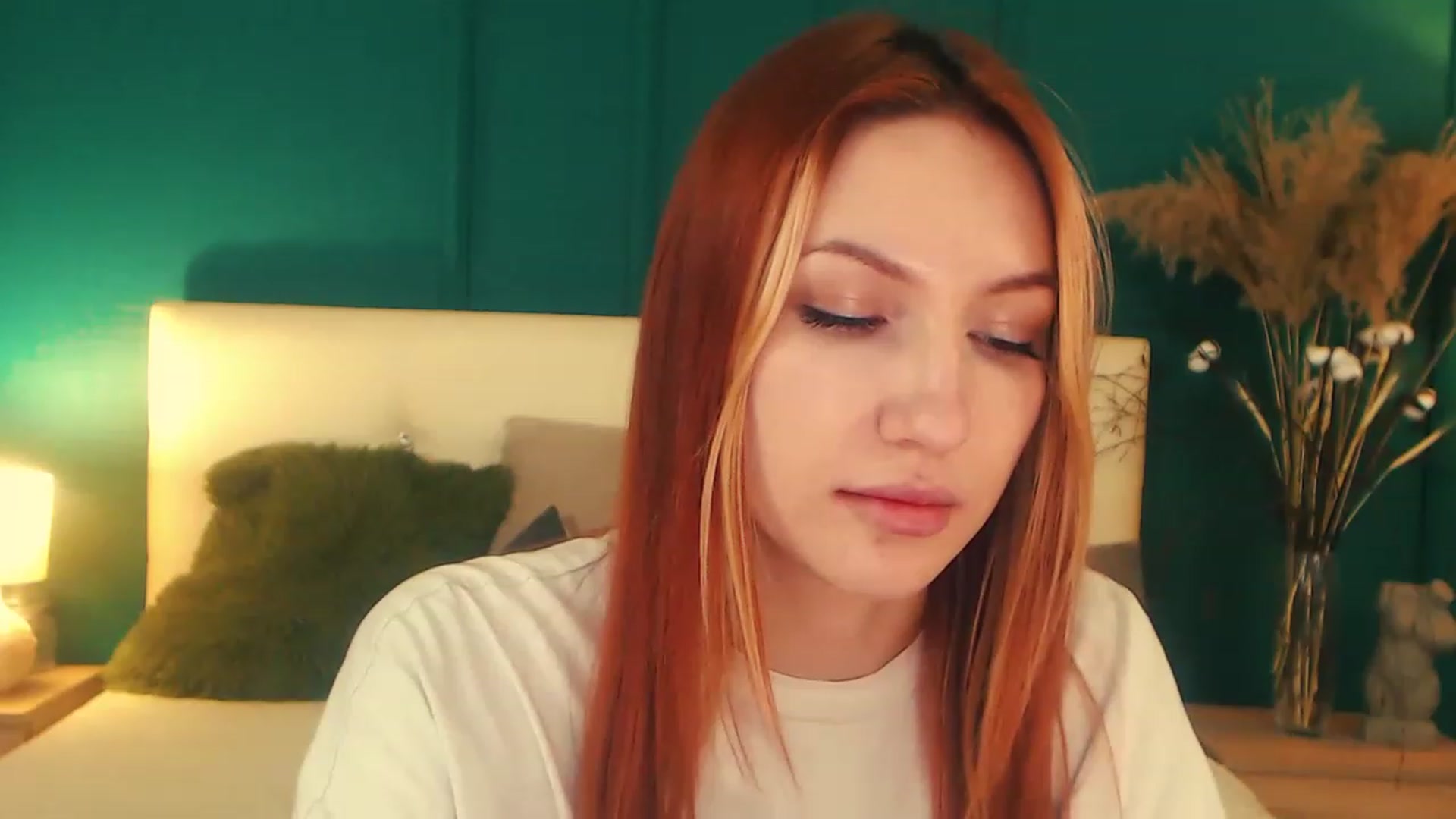Gallery image thumbnail from LovelyGin's myfreecams stream on, 04/17/2023, 18:29 image 3 of 20