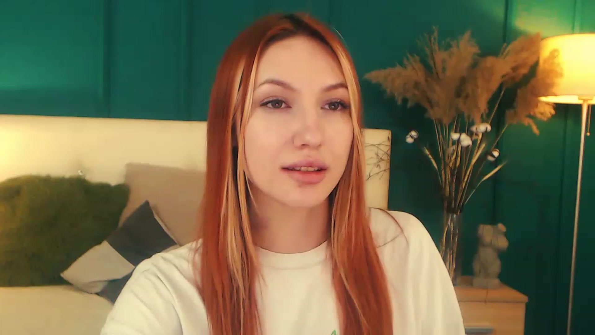 Gallery image thumbnail from LovelyGin's myfreecams stream on, 04/17/2023, 18:29 image 15 of 20