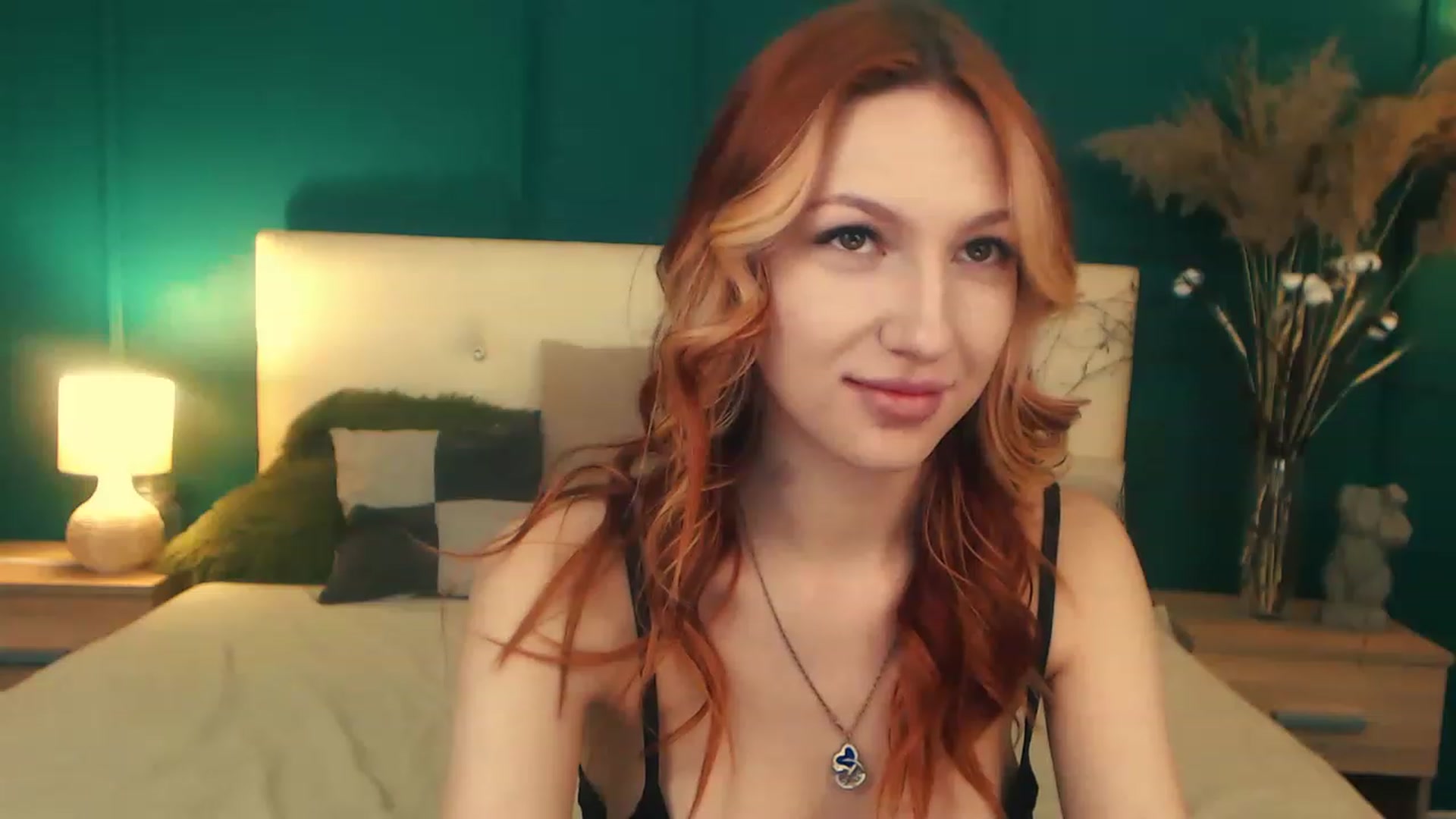 Gallery image thumbnail from LovelyGin's myfreecams stream on, 04/18/2023, 14:13 image 14 of 20