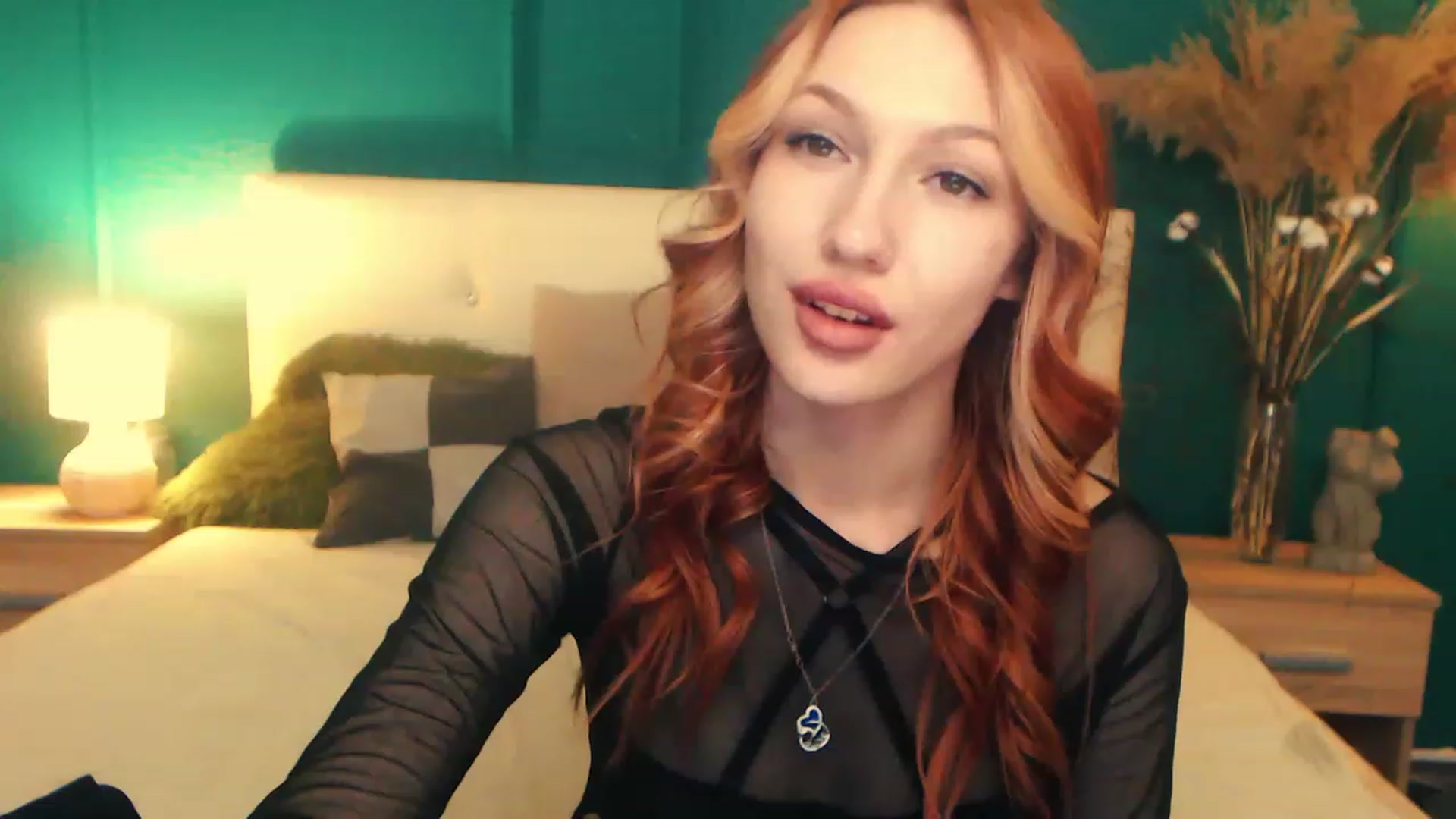 Gallery image thumbnail from LovelyGin's myfreecams stream on, 04/18/2023, 16:06 image 10 of 20