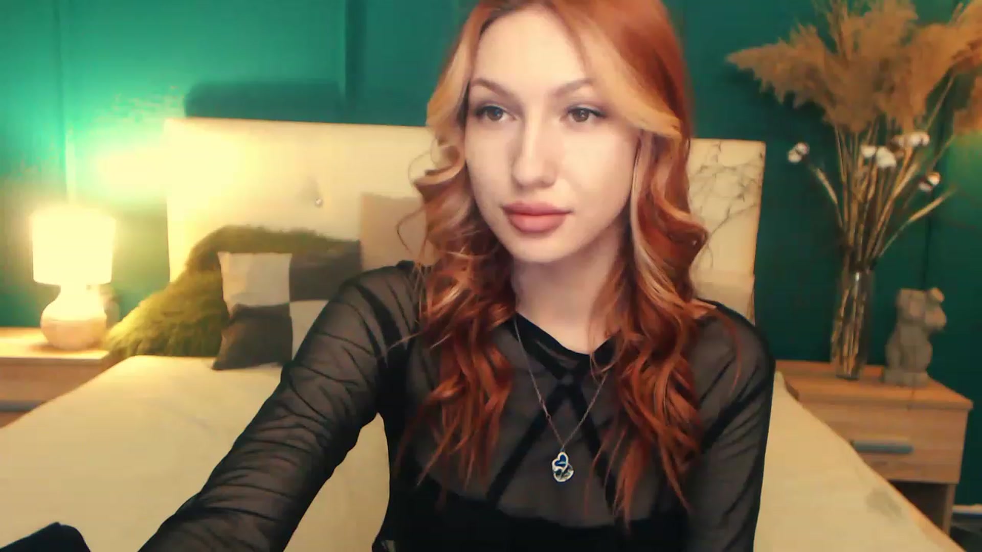Gallery image thumbnail from LovelyGin's myfreecams stream on, 04/18/2023, 16:06 image 6 of 20