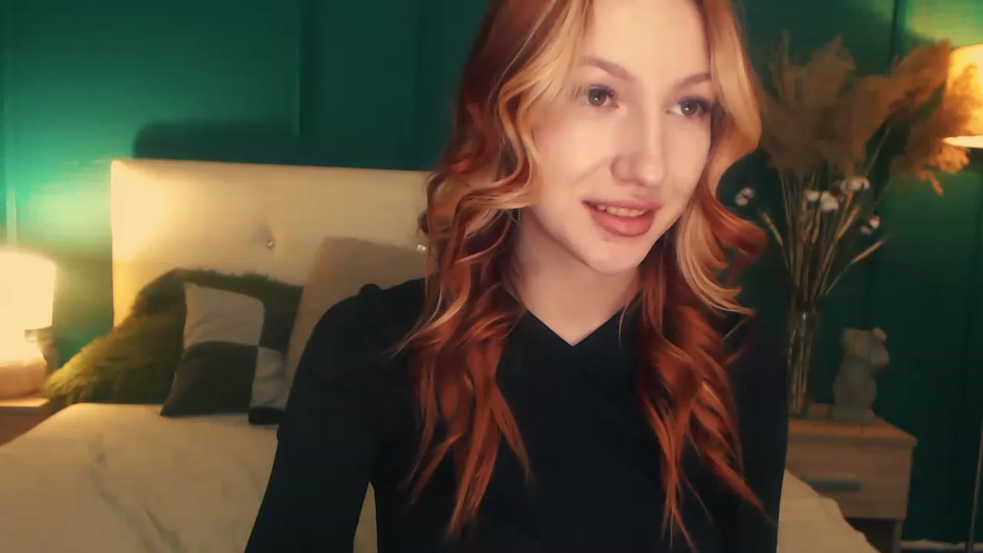 Gallery image thumbnail from LovelyGin's myfreecams stream on, 04/18/2023, 19:01 image 10 of 20