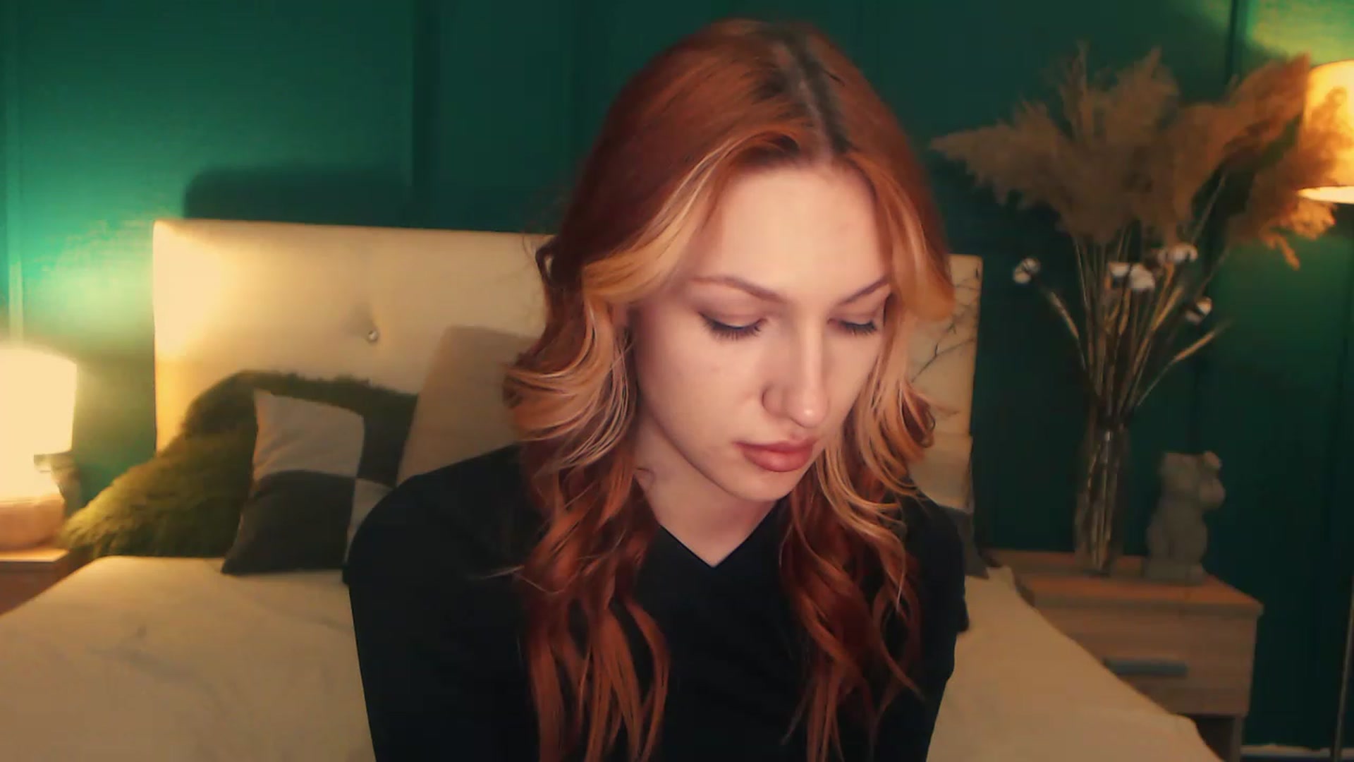 Gallery image thumbnail from LovelyGin's myfreecams stream on, 04/18/2023, 19:01 image 13 of 20