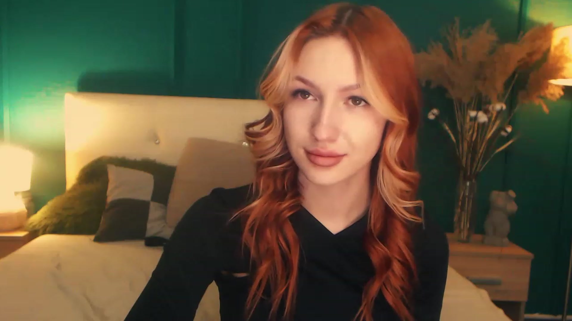 Gallery image thumbnail from LovelyGin's myfreecams stream on, 04/18/2023, 19:01 image 8 of 20