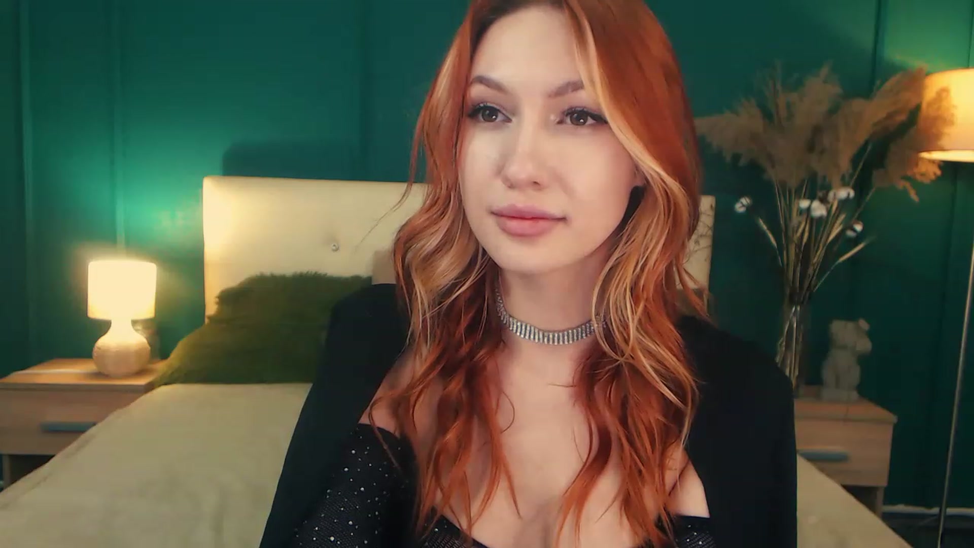 Gallery image thumbnail from LovelyGin's myfreecams stream on, 04/19/2023, 16:38 image 16 of 20