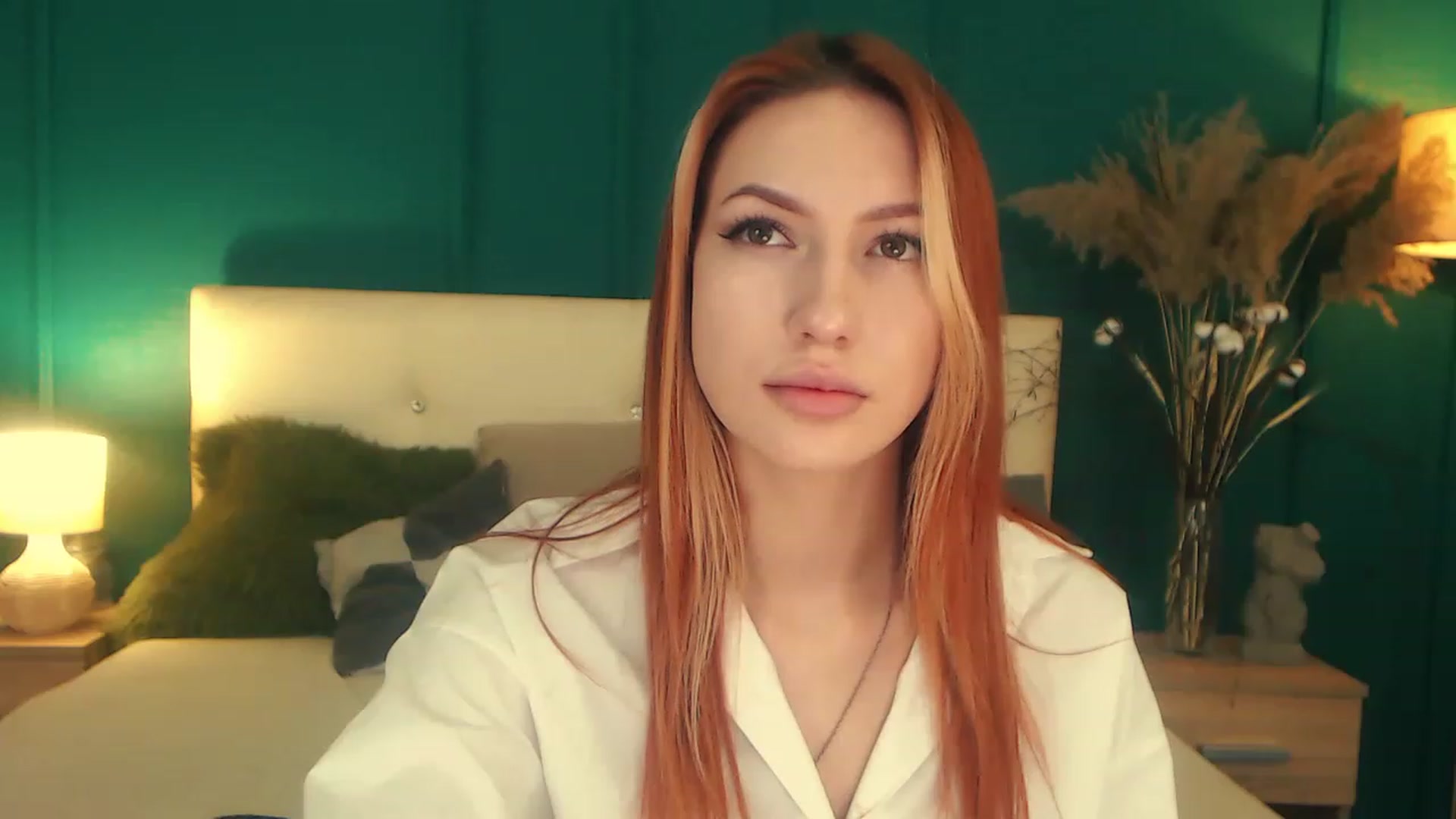 Gallery image thumbnail from LovelyGin's myfreecams stream on, 04/20/2023, 15:25 image 2 of 20