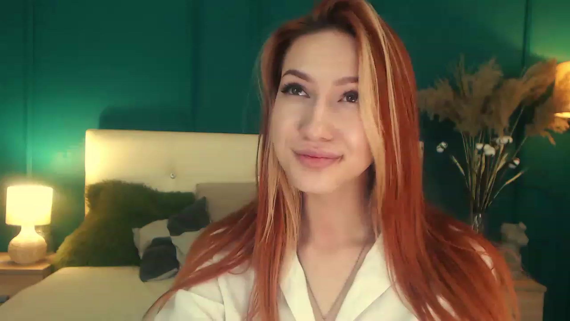 Gallery image thumbnail from LovelyGin's myfreecams stream on, 04/20/2023, 15:25 image 8 of 20