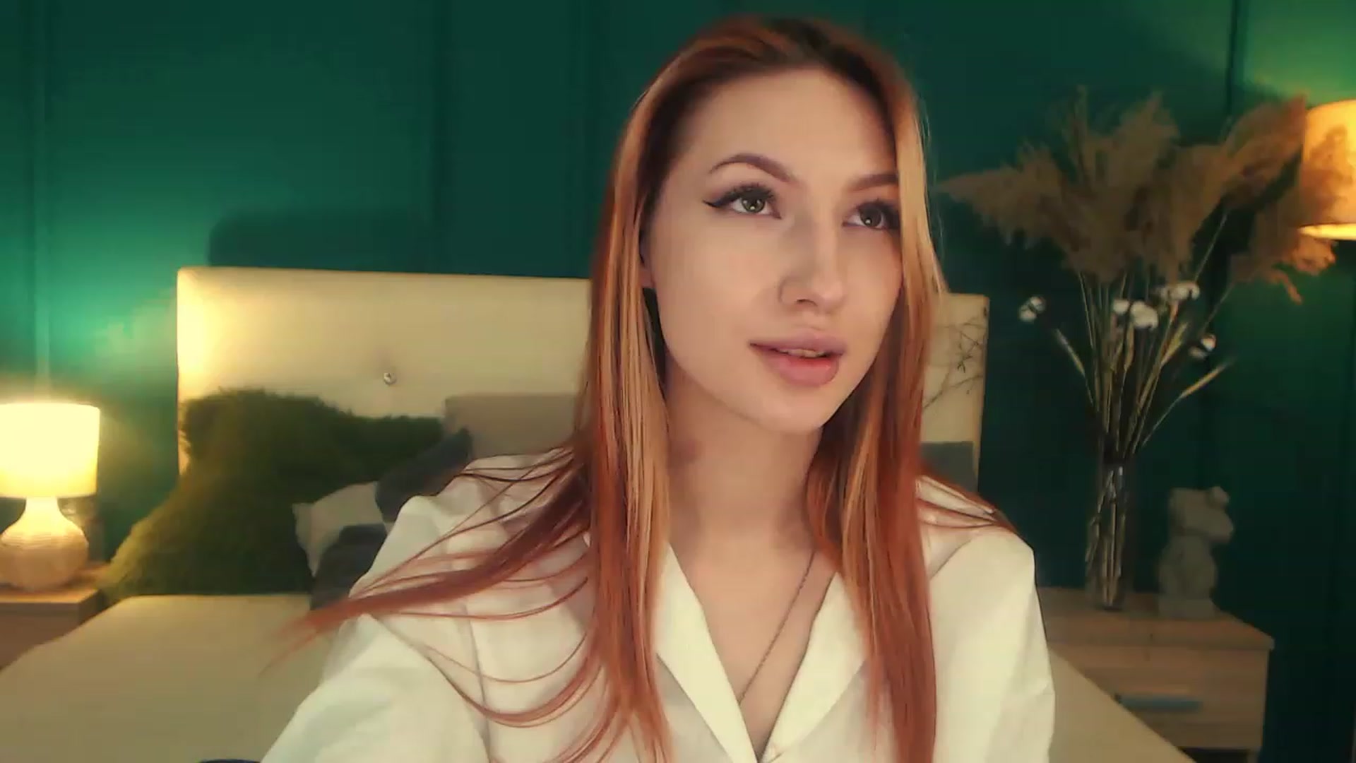 Gallery image thumbnail from LovelyGin's myfreecams stream on, 04/20/2023, 15:25 image 1 of 20