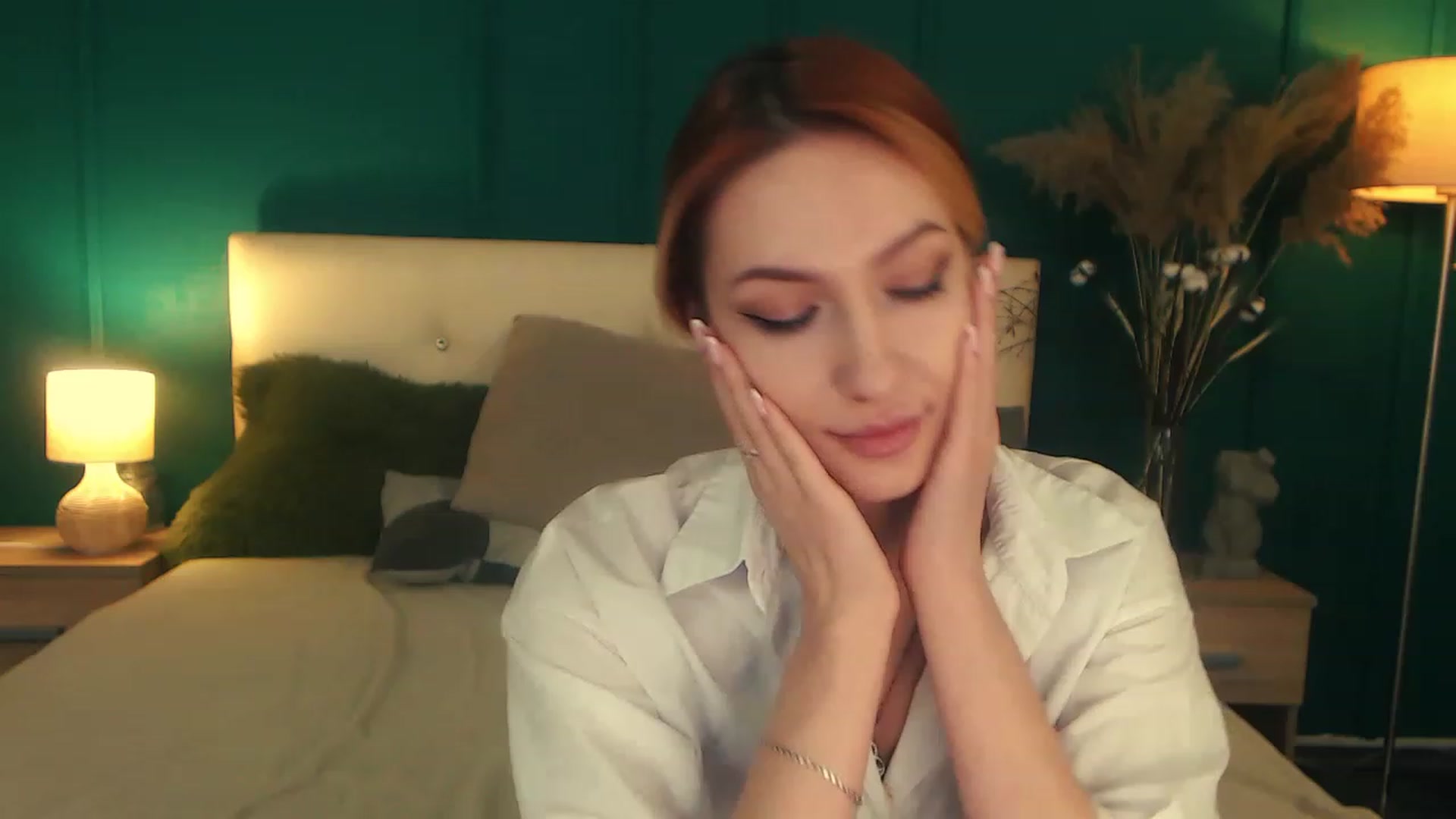 Gallery image thumbnail from LovelyGin's myfreecams stream on, 04/20/2023, 17:51 image 8 of 20