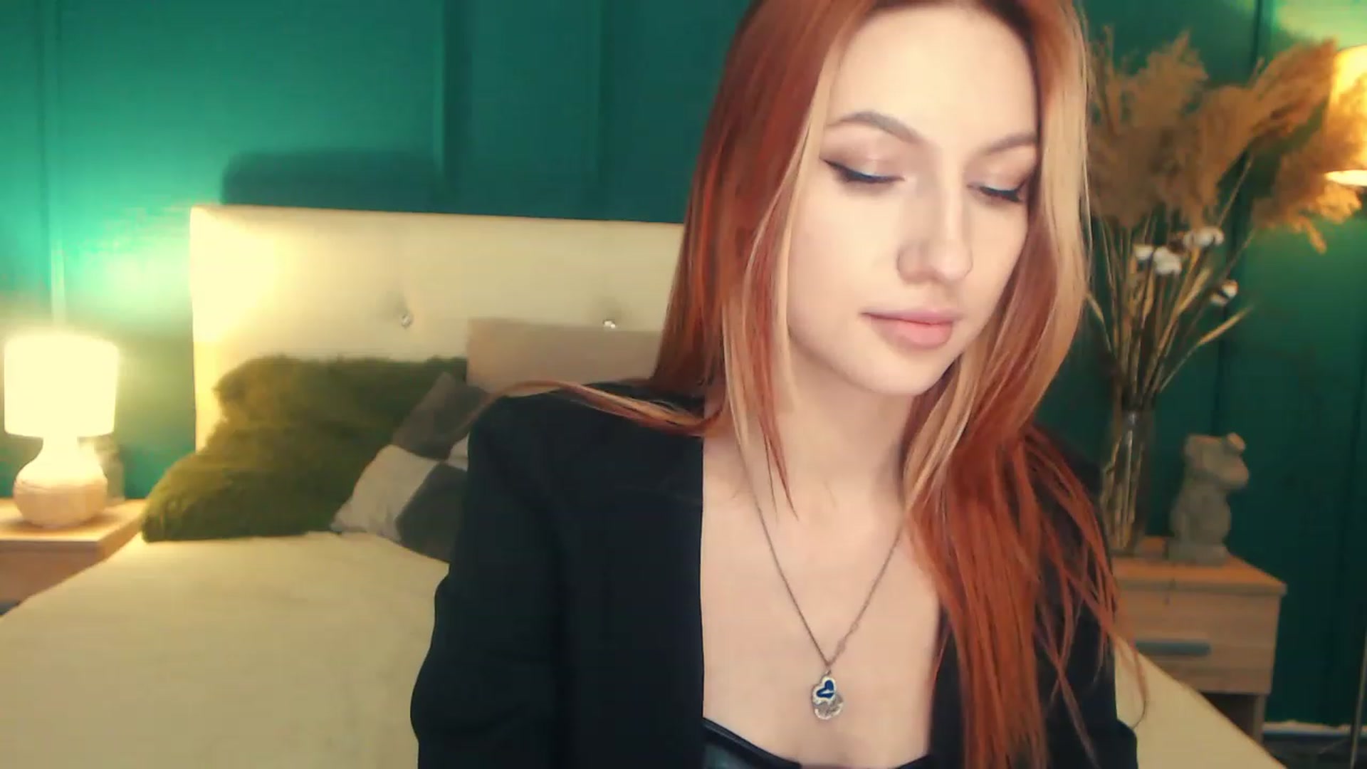 Gallery image thumbnail from LovelyGin's myfreecams stream on, 04/21/2023, 17:52 image 16 of 20