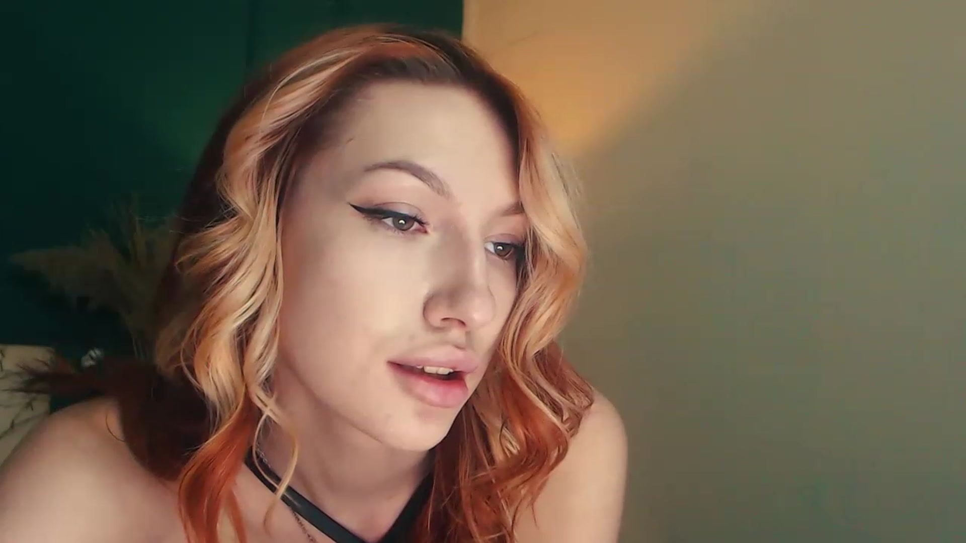 Gallery image thumbnail from LovelyGin's myfreecams stream on, 04/24/2023, 14:26 image 14 of 20