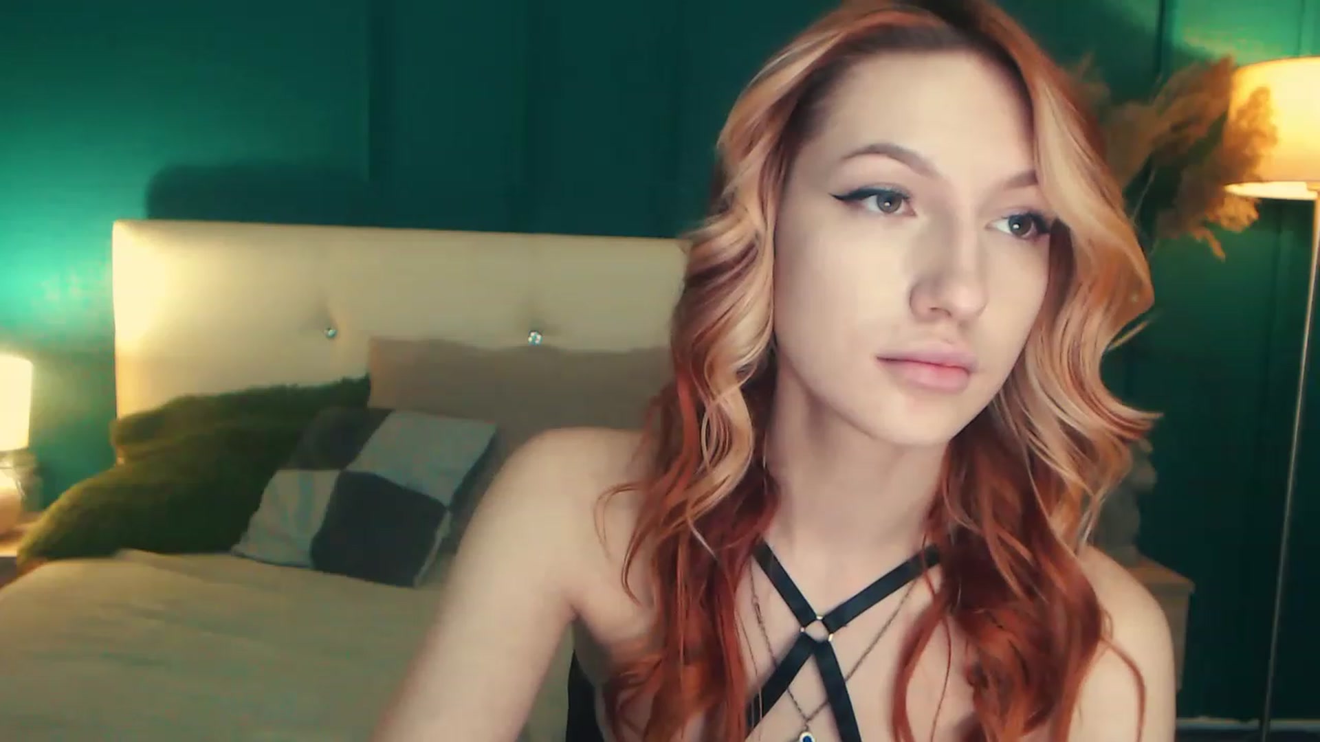 Gallery image thumbnail from LovelyGin's myfreecams stream on, 04/24/2023, 14:26 image 7 of 20