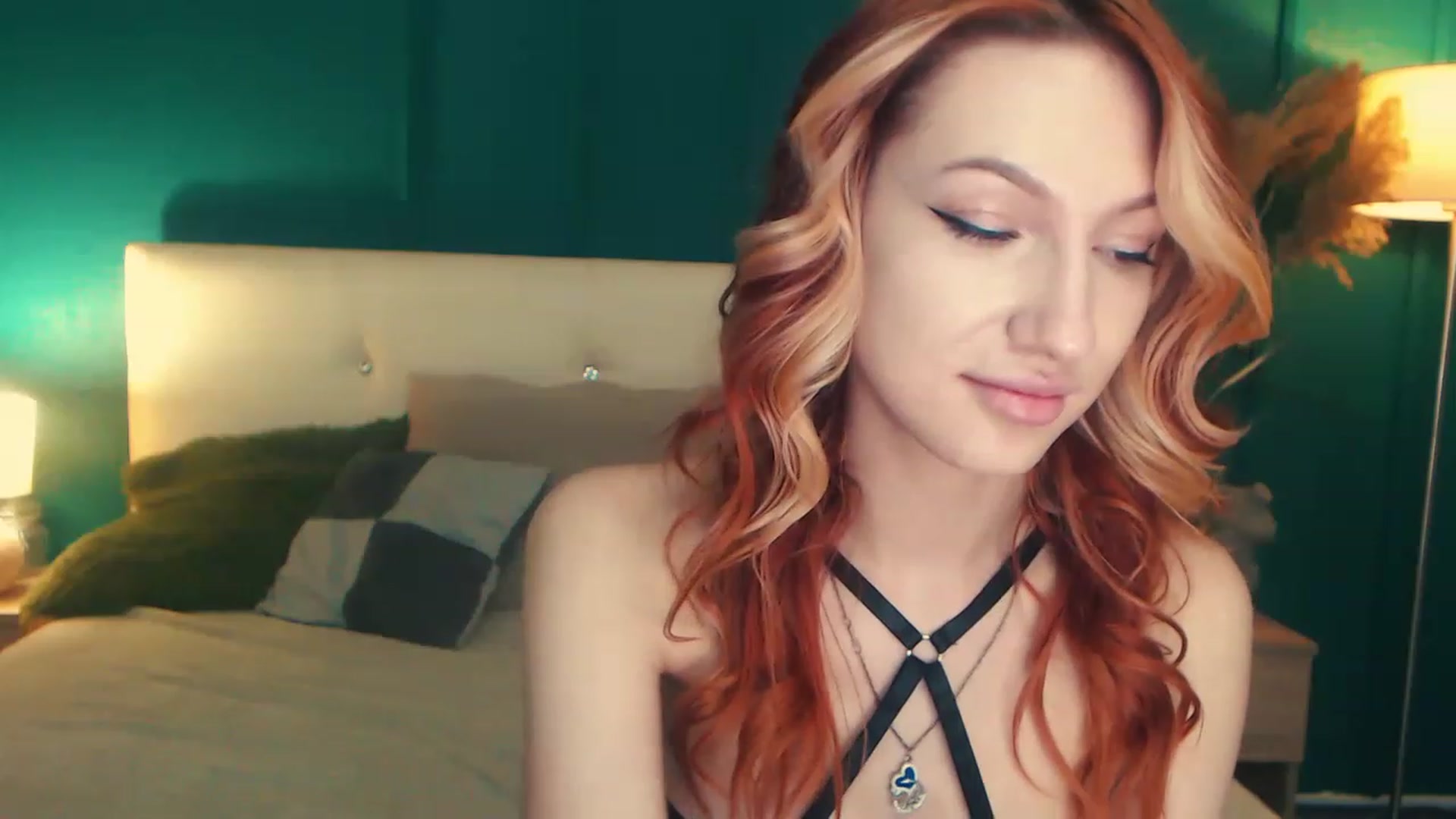Gallery image thumbnail from LovelyGin's myfreecams stream on, 04/24/2023, 14:26 image 6 of 20