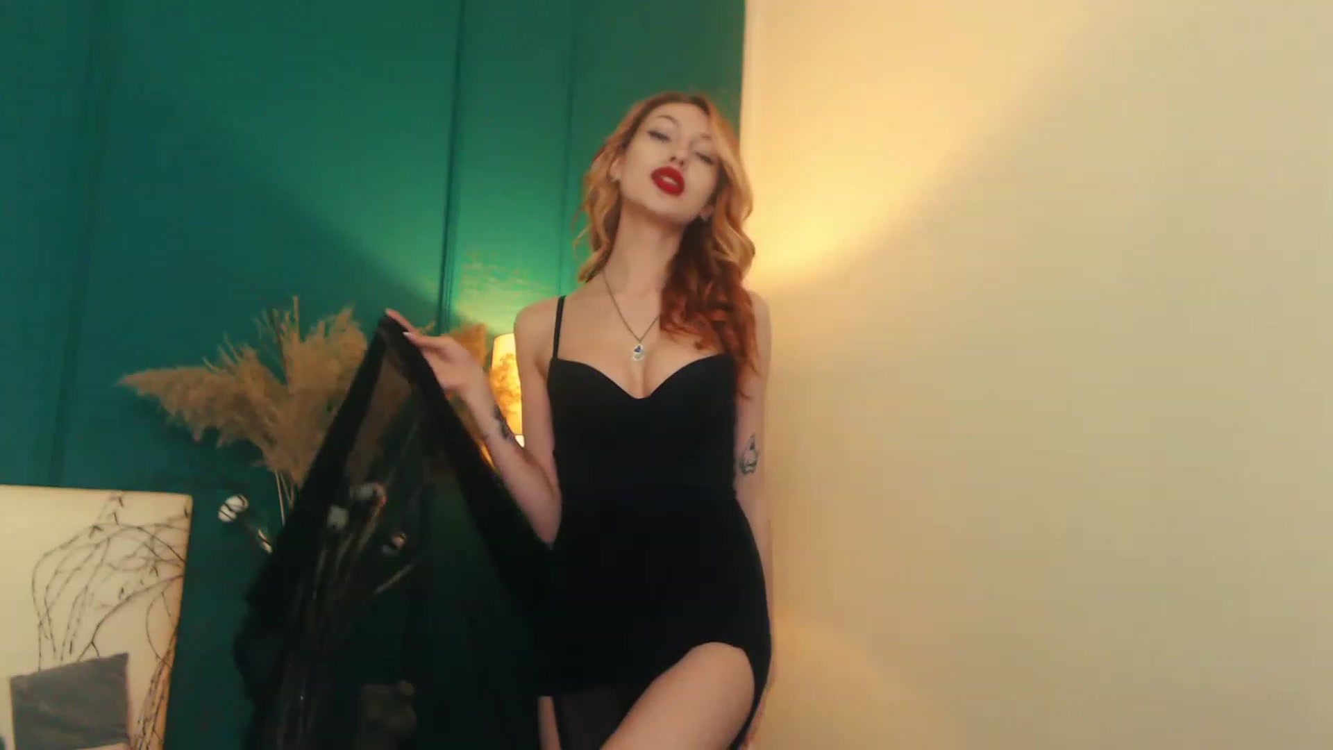 Gallery image thumbnail from LovelyGin's myfreecams stream on, 04/24/2023, 15:00 image 8 of 20
