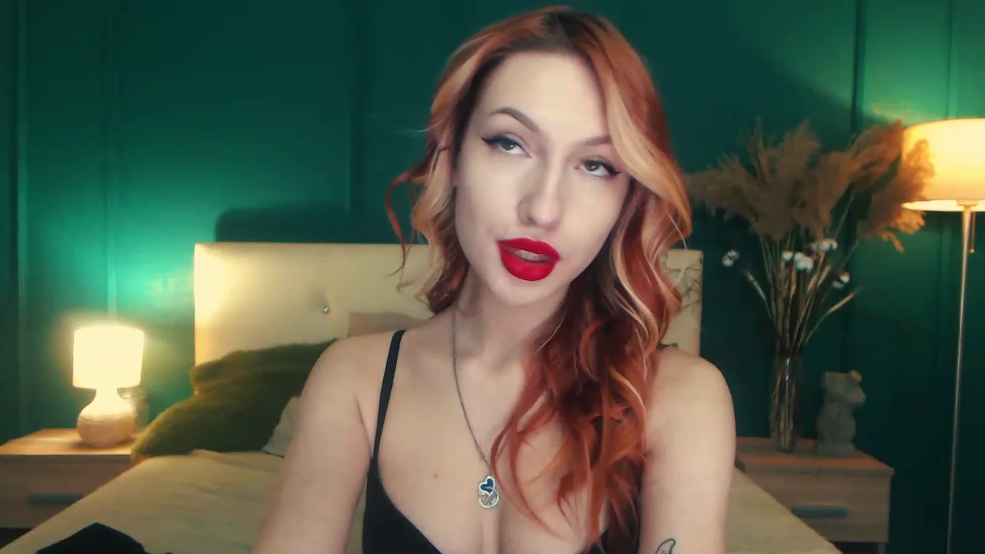 Gallery image thumbnail from LovelyGin's myfreecams stream on, 04/24/2023, 15:00 image 11 of 20
