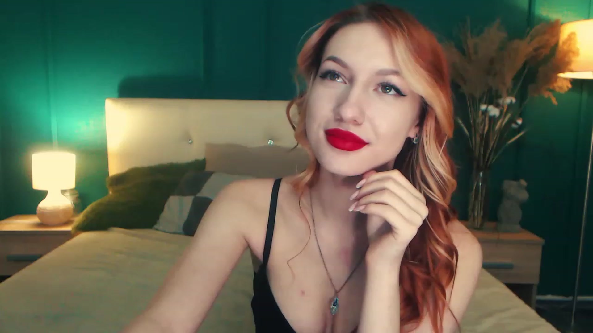 Gallery image thumbnail from LovelyGin's myfreecams stream on, 04/24/2023, 16:44 image 7 of 20