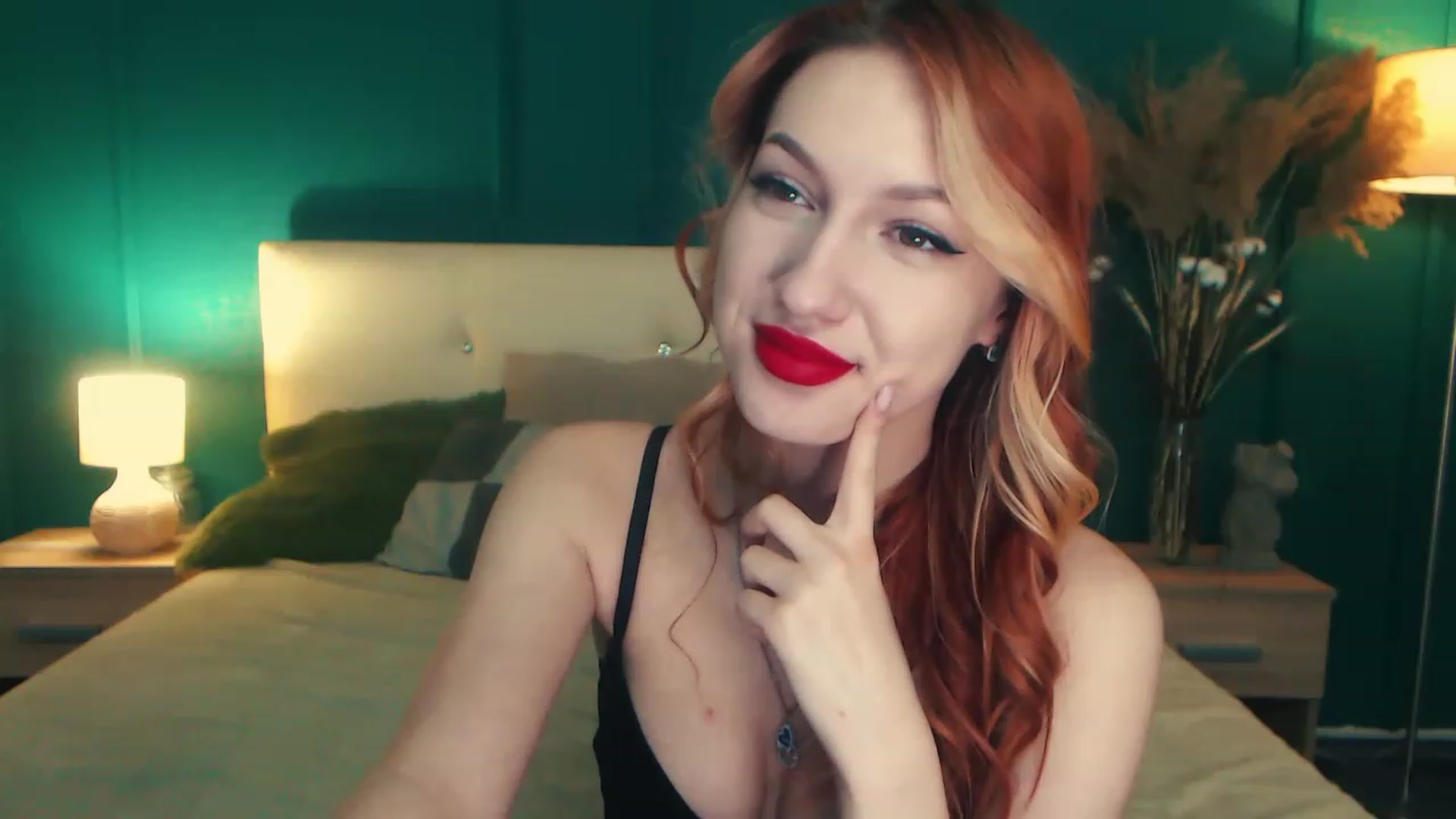Gallery image thumbnail from LovelyGin's myfreecams stream on, 04/24/2023, 16:44 image 9 of 20