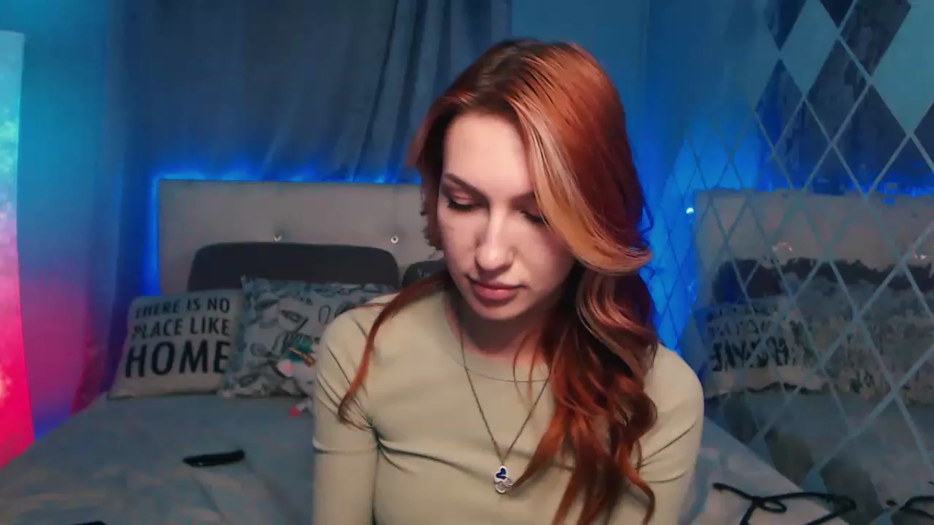Gallery image thumbnail from LovelyGin's myfreecams stream on, 04/25/2023, 19:18 image 15 of 20