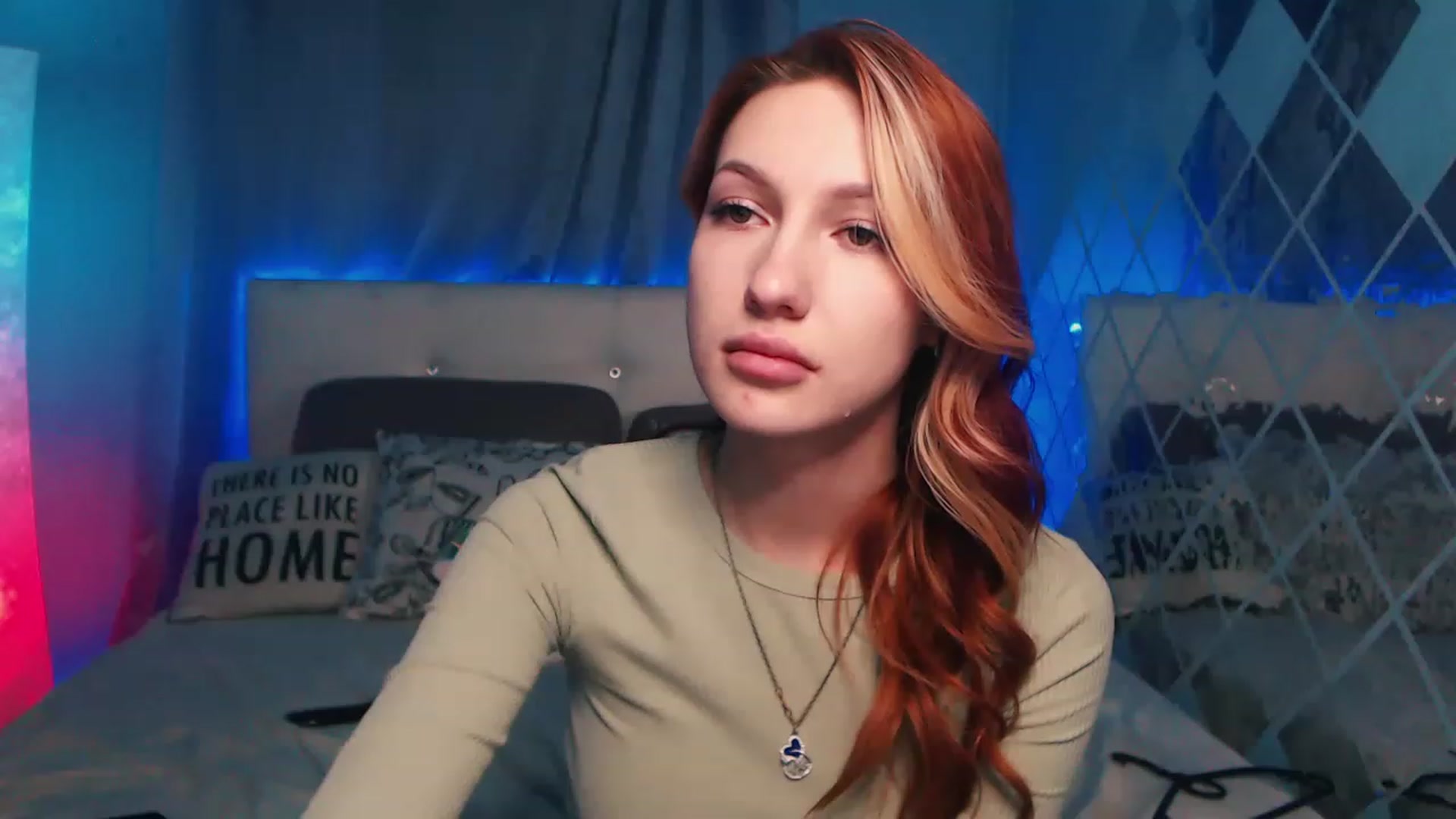 Gallery image thumbnail from LovelyGin's myfreecams stream on, 04/25/2023, 19:18 image 16 of 20