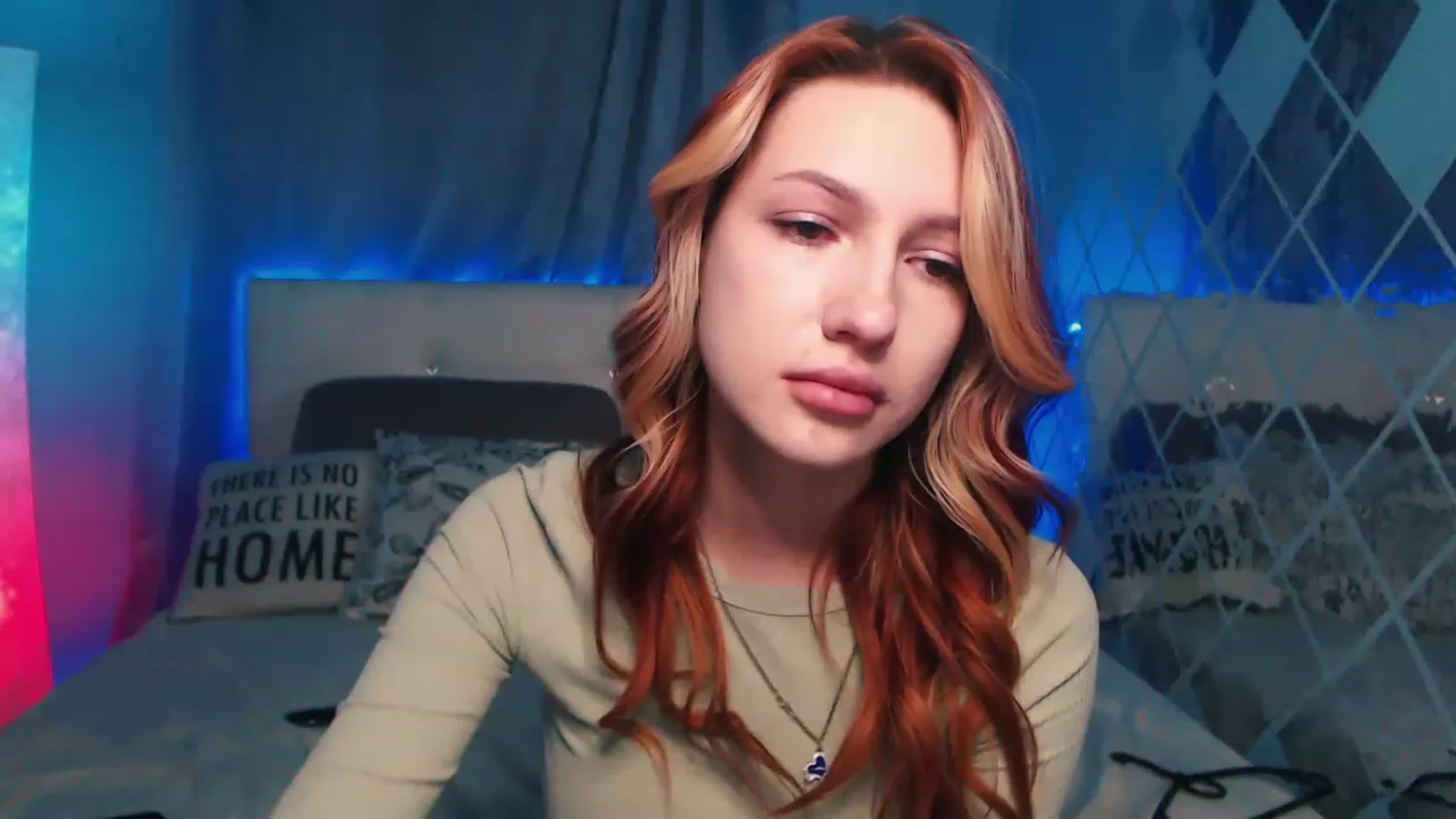 Gallery image thumbnail from LovelyGin's myfreecams stream on, 04/25/2023, 19:18 image 18 of 20