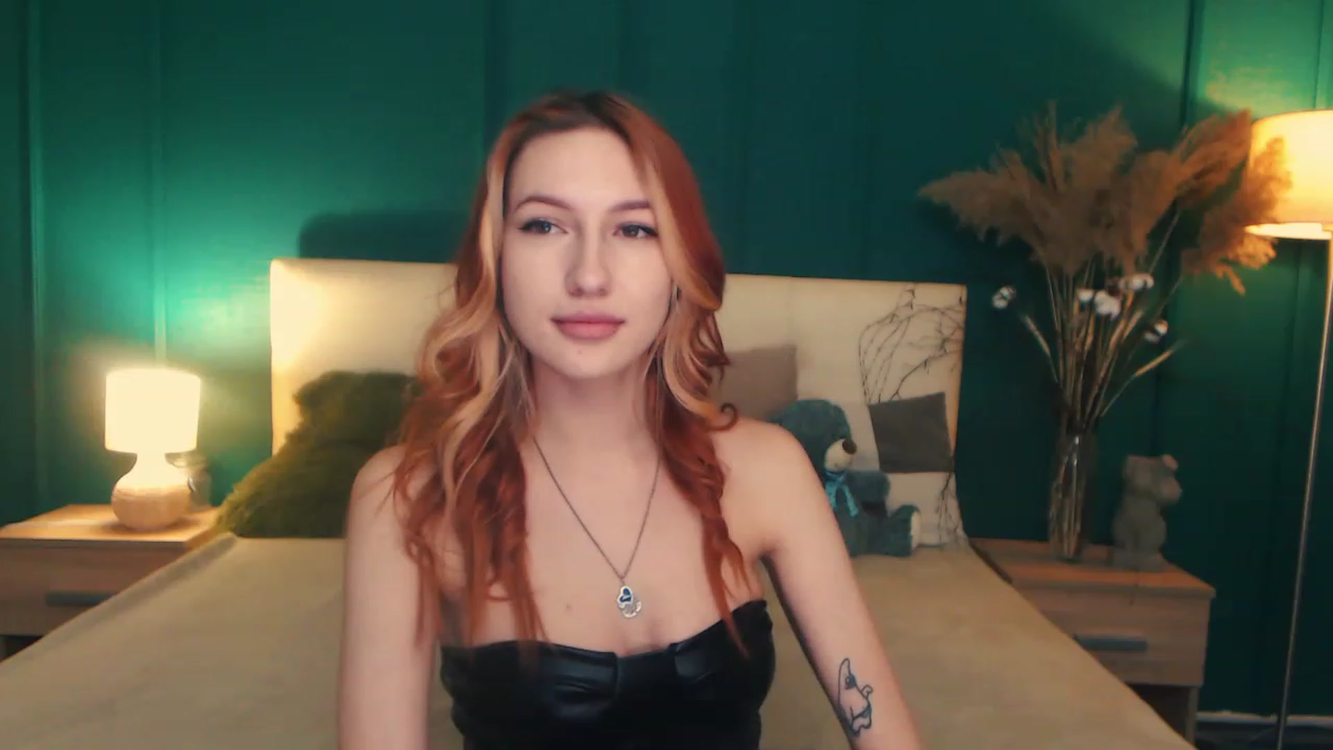 Gallery image thumbnail from LovelyGin's myfreecams stream on, 04/27/2023, 15:14 image 19 of 20