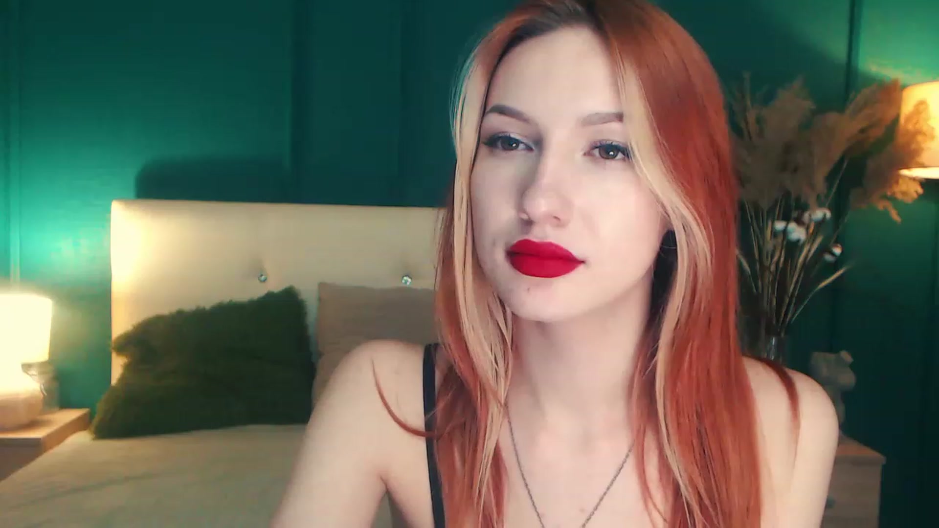 Gallery image thumbnail from LovelyGin's myfreecams stream on, 04/28/2023, 17:22 image 18 of 20