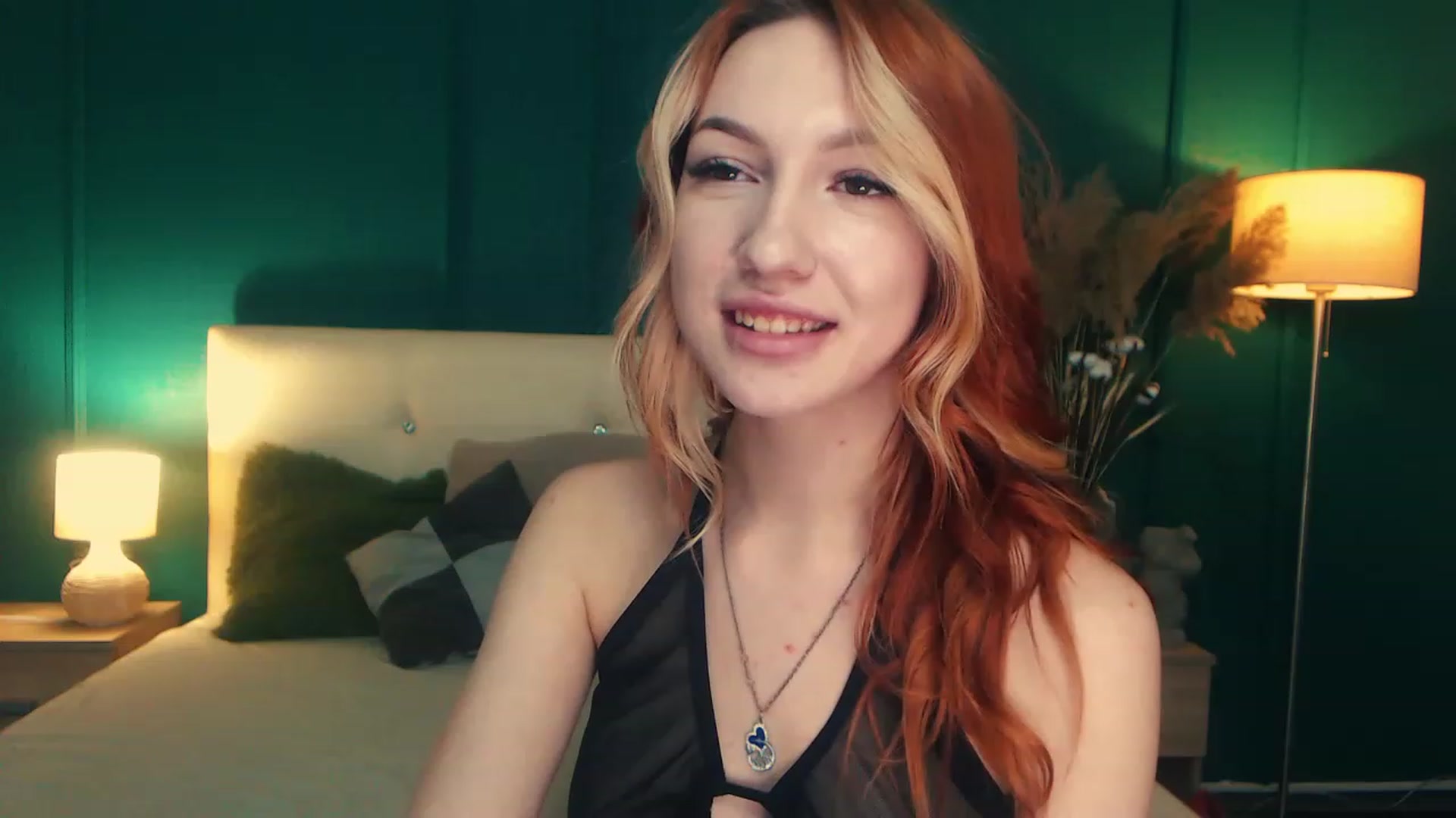 Gallery image thumbnail from LovelyGin's myfreecams stream on, 05/01/2023, 14:09 image 4 of 20