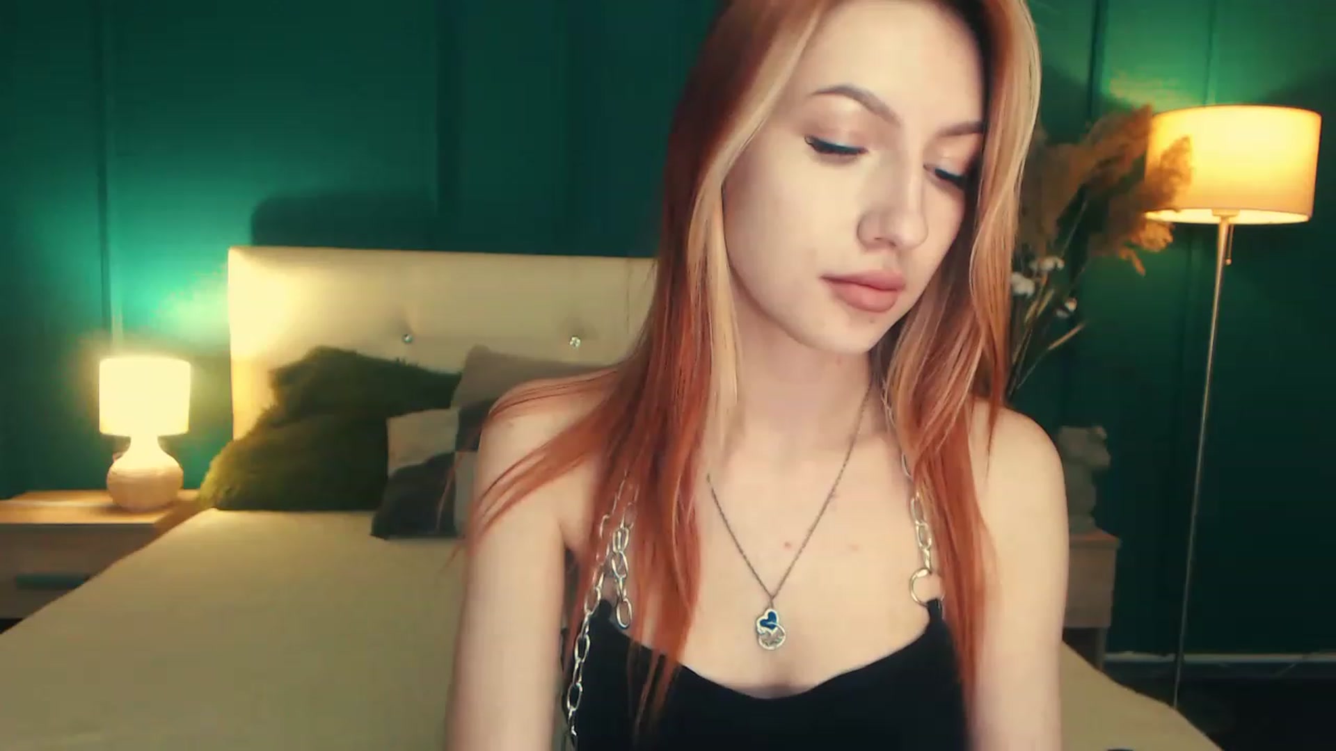 Gallery image thumbnail from LovelyGin's myfreecams stream on, 05/02/2023, 16:17 image 3 of 20