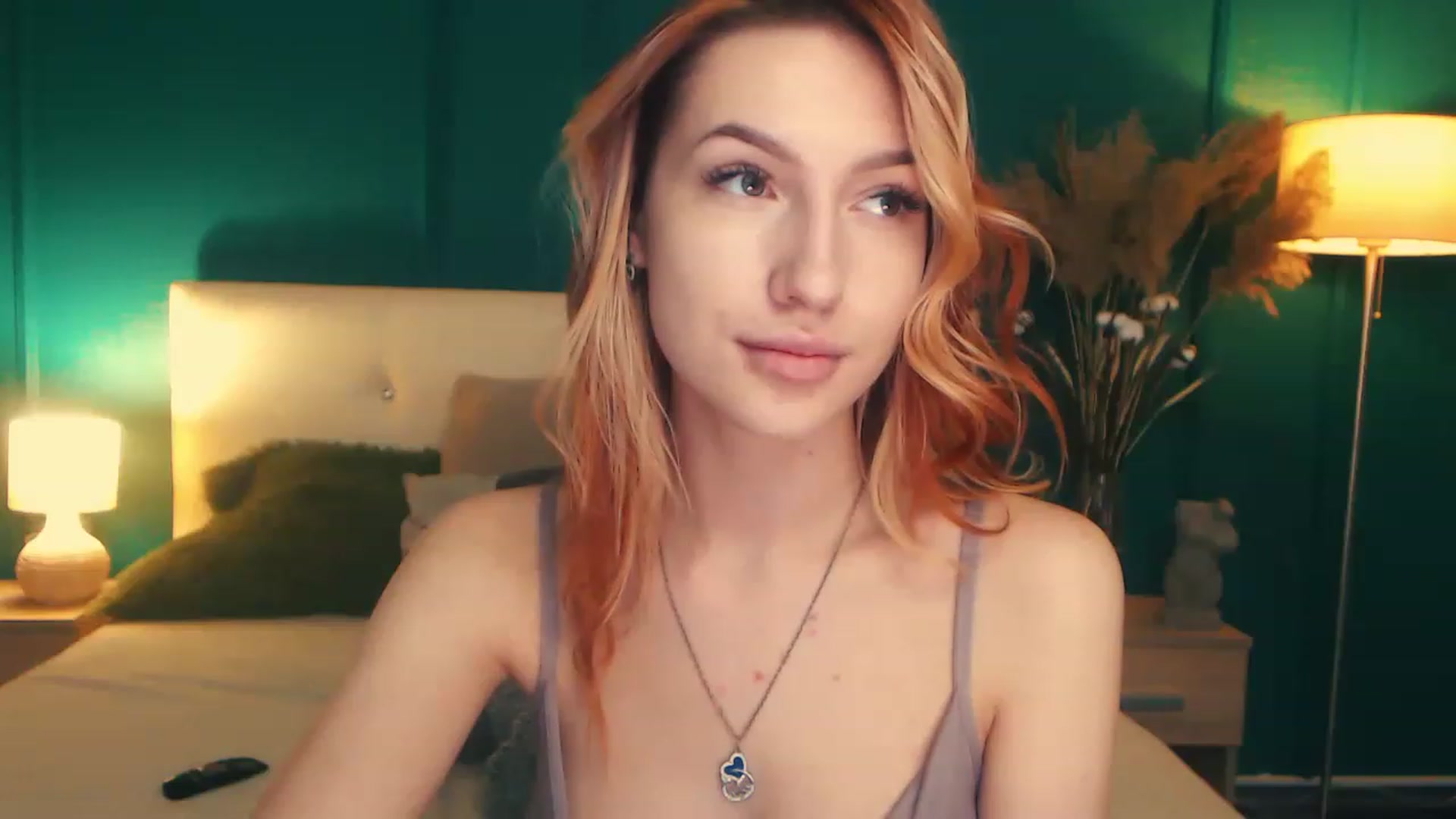 Gallery image thumbnail from LovelyGin's myfreecams stream on, 05/03/2023, 14:49 image 12 of 20