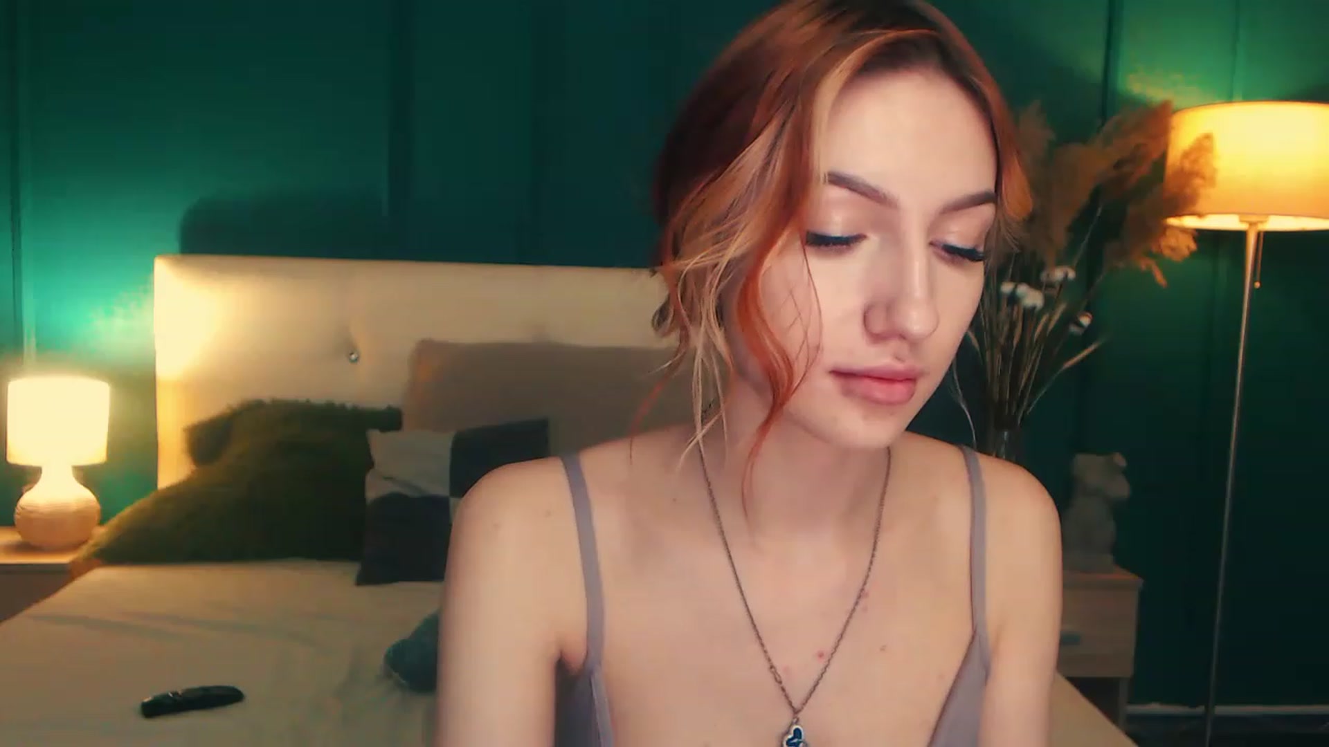 Gallery image thumbnail from LovelyGin's myfreecams stream on, 05/03/2023, 15:10 image 7 of 20