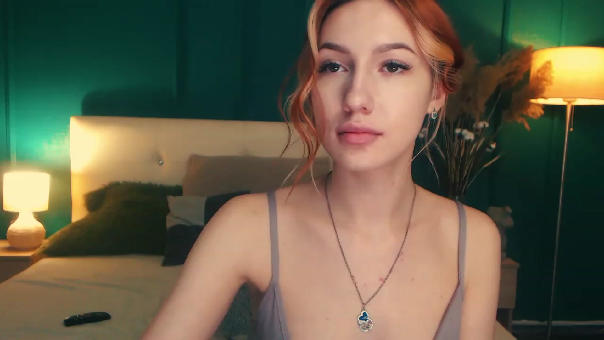 Gallery image thumbnail from LovelyGin's myfreecams stream on, 05/03/2023, 15:10 image 1 of 20