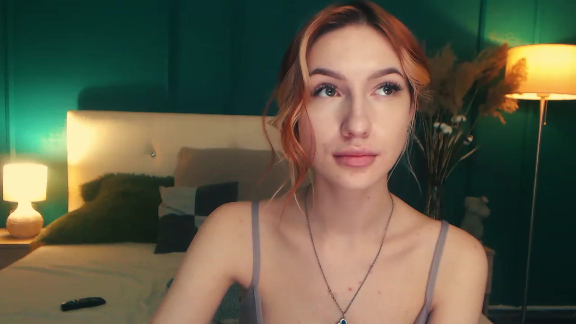 Gallery image thumbnail from LovelyGin's myfreecams stream on, 05/03/2023, 15:10 image 12 of 20