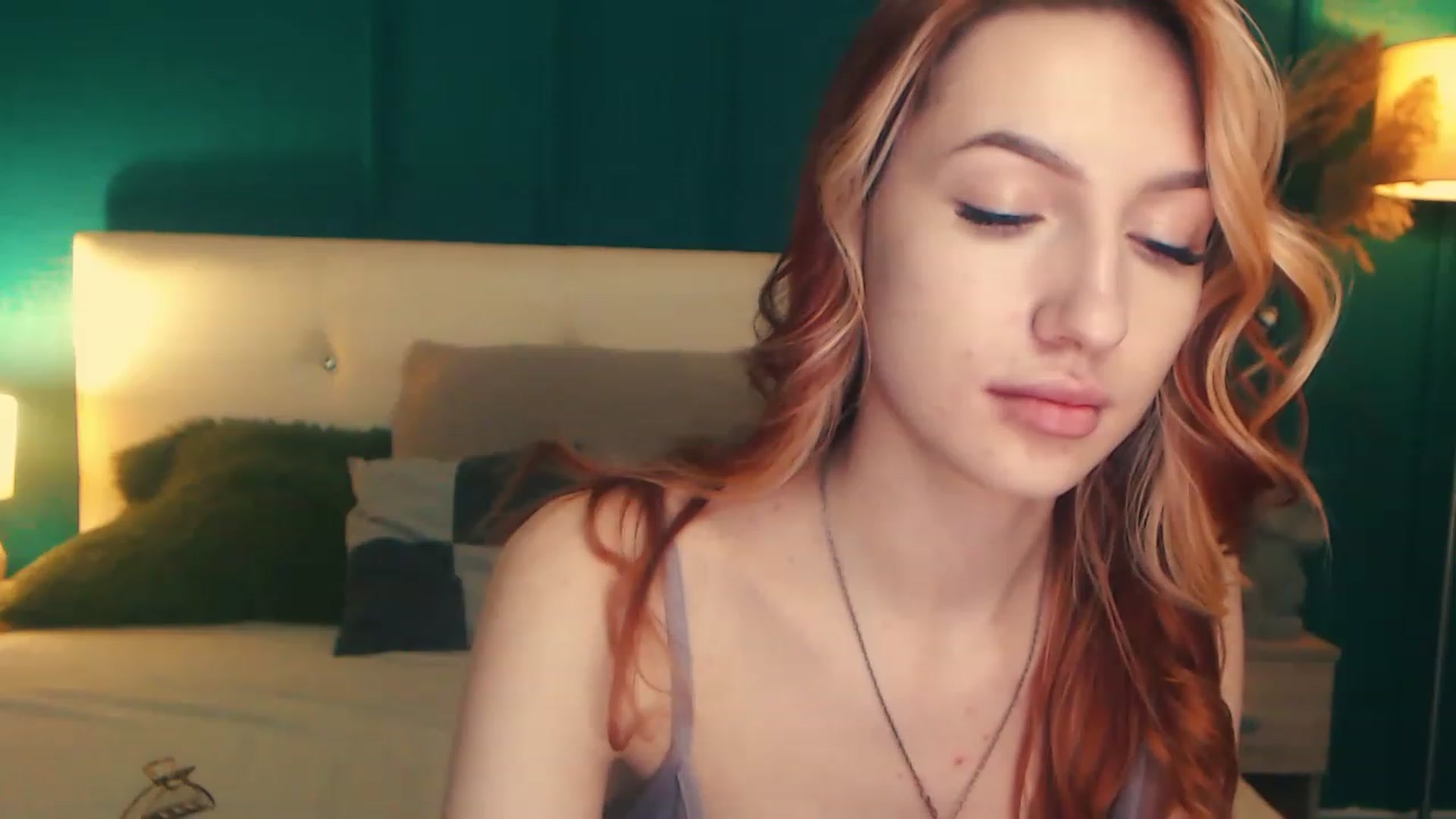 Gallery image thumbnail from LovelyGin's myfreecams stream on, 05/03/2023, 16:02 image 8 of 20