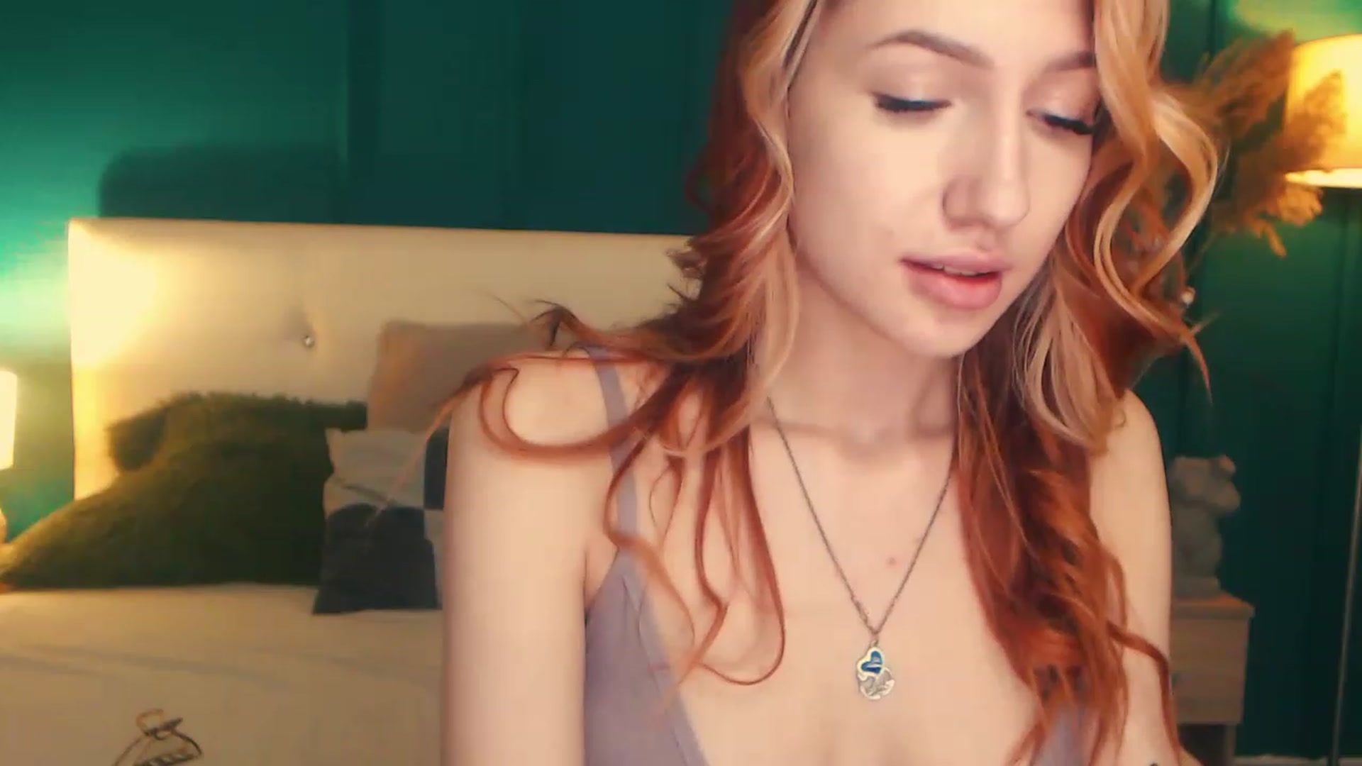 Gallery image thumbnail from LovelyGin's myfreecams stream on, 05/03/2023, 16:02 image 7 of 20