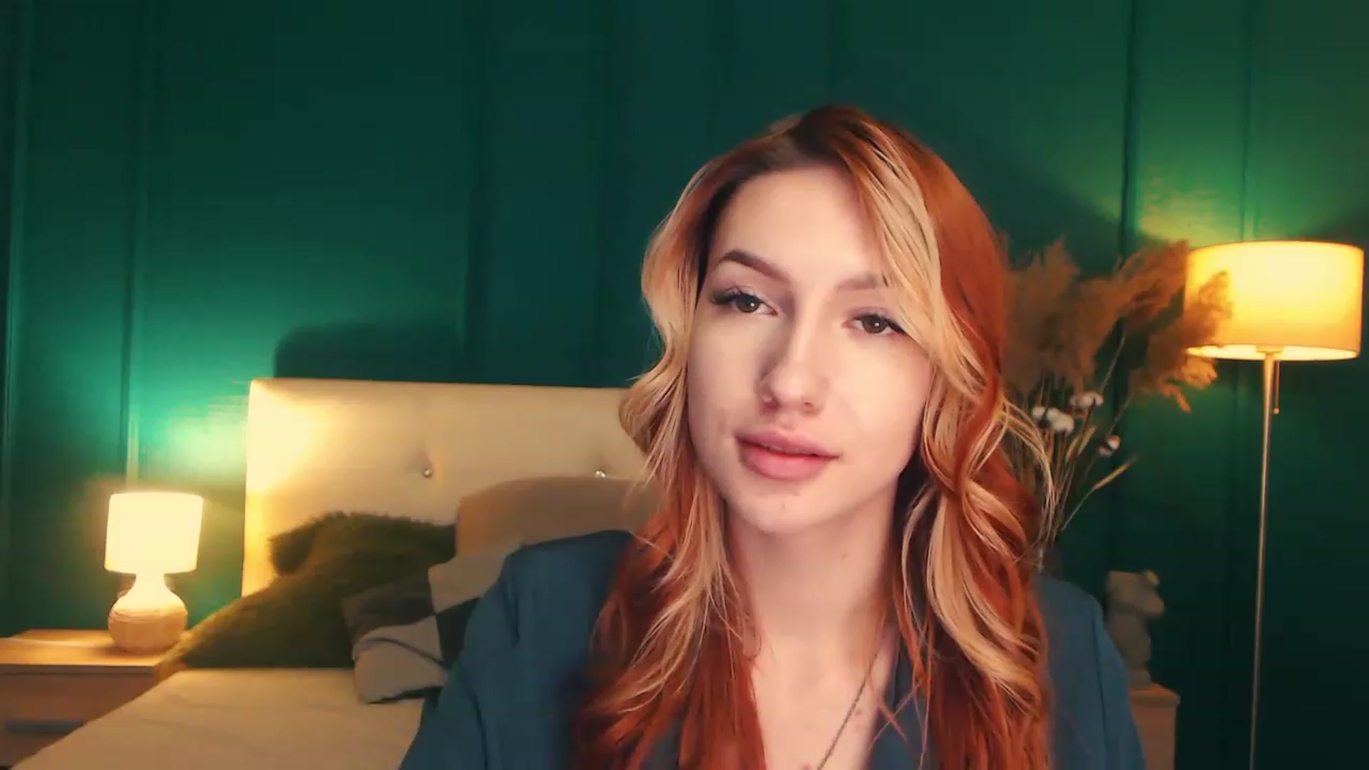 Gallery image thumbnail from LovelyGin's myfreecams stream on, 05/03/2023, 17:51 image 5 of 20
