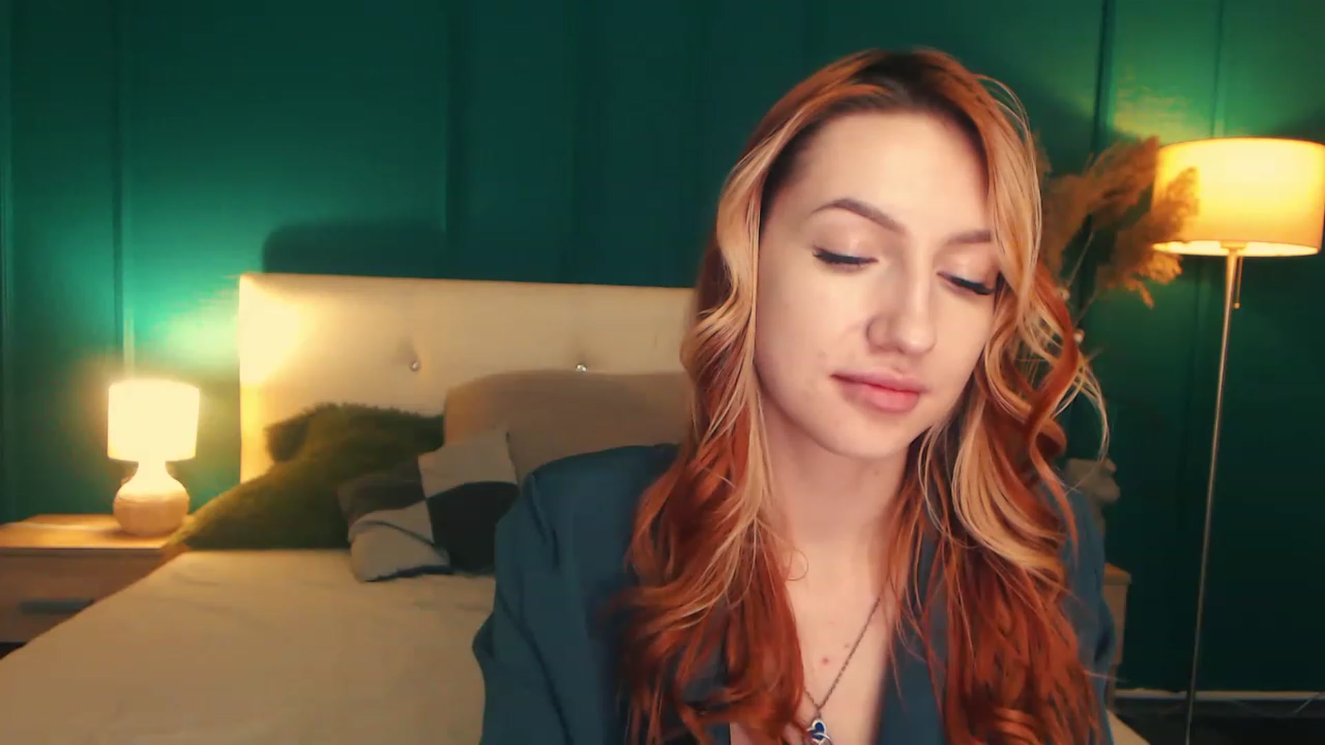 Gallery image thumbnail from LovelyGin's myfreecams stream on, 05/03/2023, 17:51 image 7 of 20