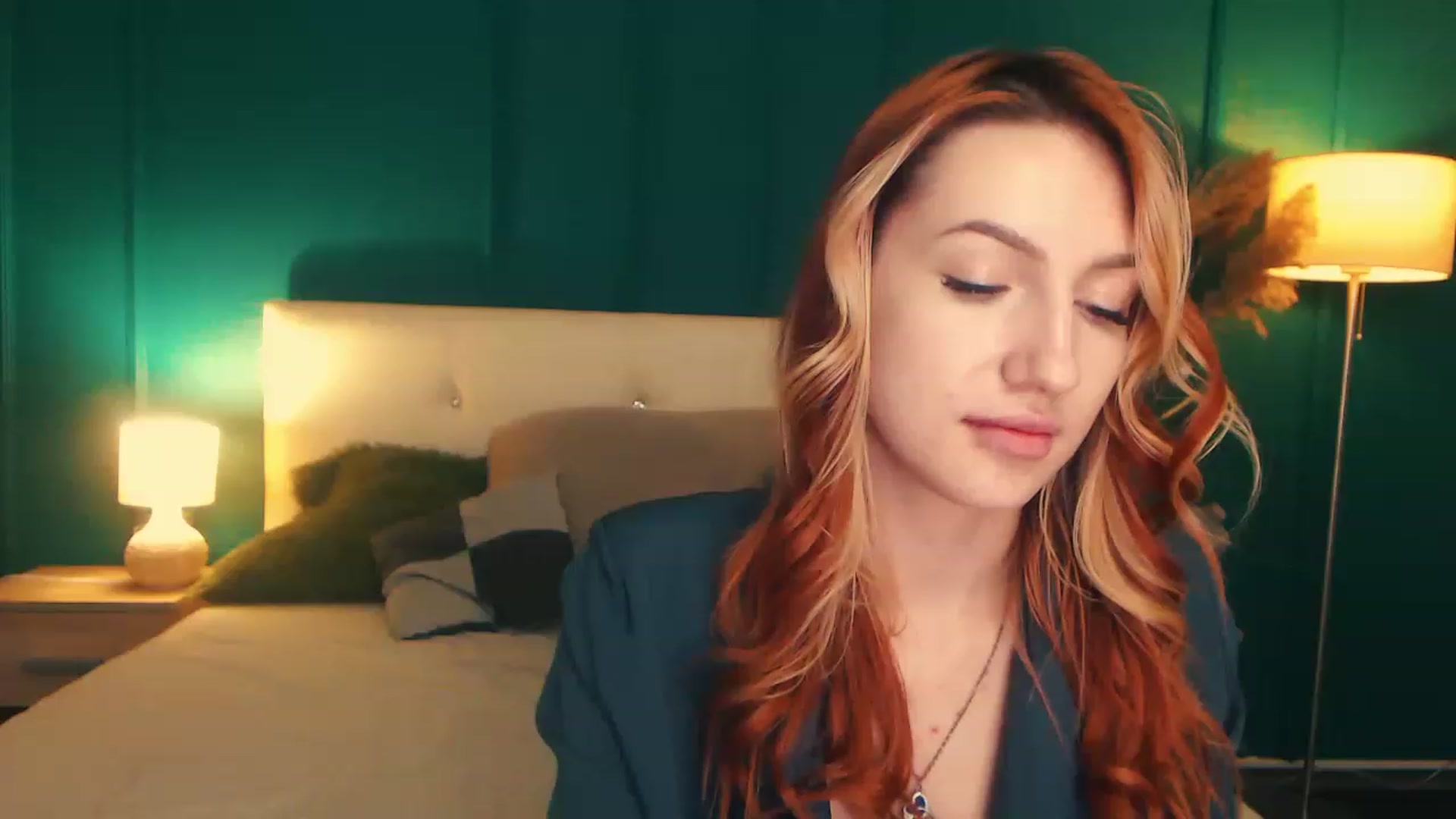 Gallery image thumbnail from LovelyGin's myfreecams stream on, 05/03/2023, 17:51 image 6 of 20