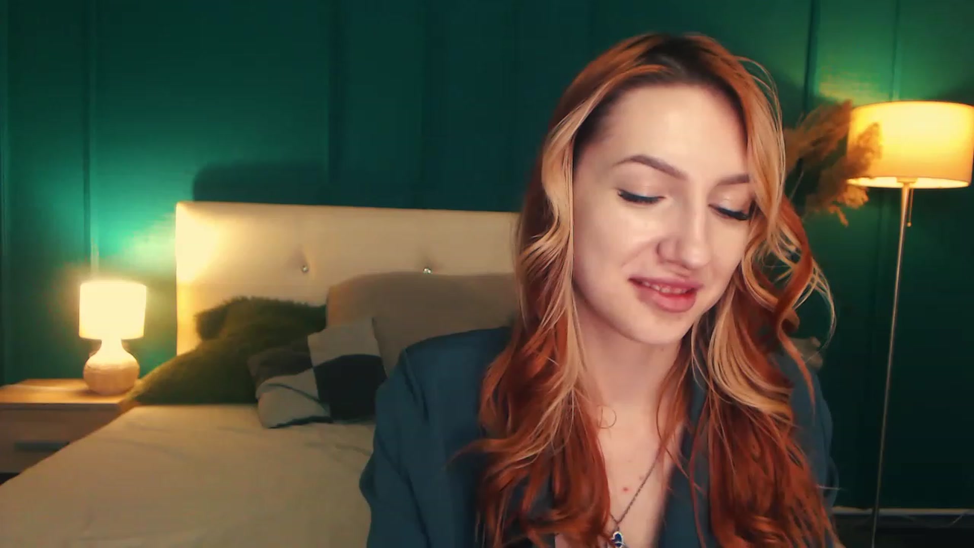 Gallery image thumbnail from LovelyGin's myfreecams stream on, 05/03/2023, 17:51 image 8 of 20