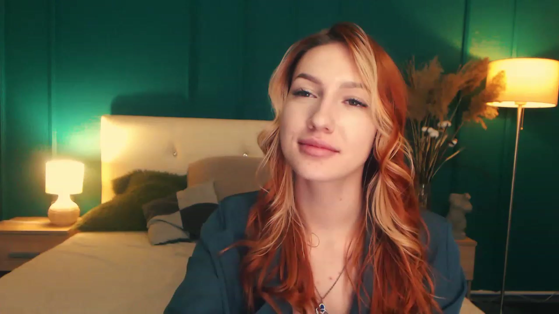 Gallery image thumbnail from LovelyGin's myfreecams stream on, 05/03/2023, 17:51 image 9 of 20