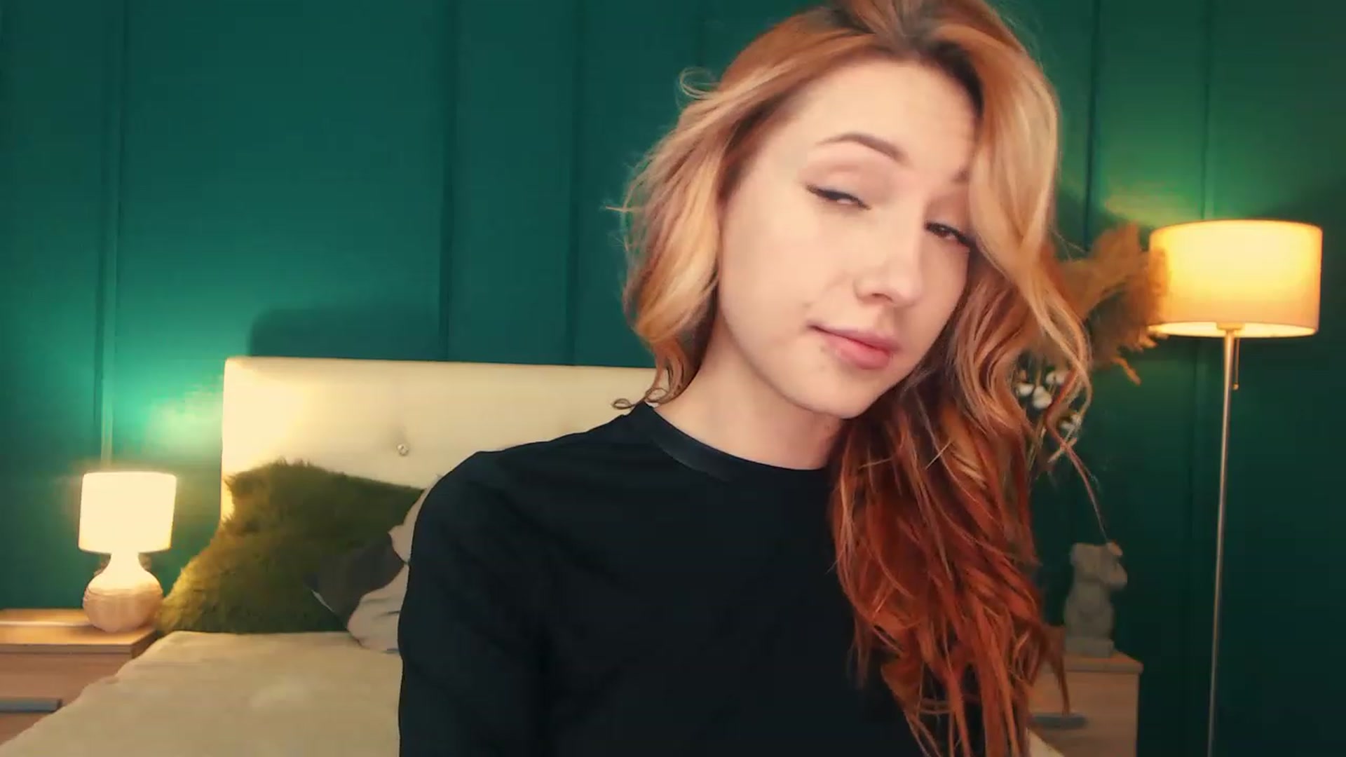 Gallery image thumbnail from LovelyGin's myfreecams stream on, 05/05/2023, 13:25 image 10 of 20