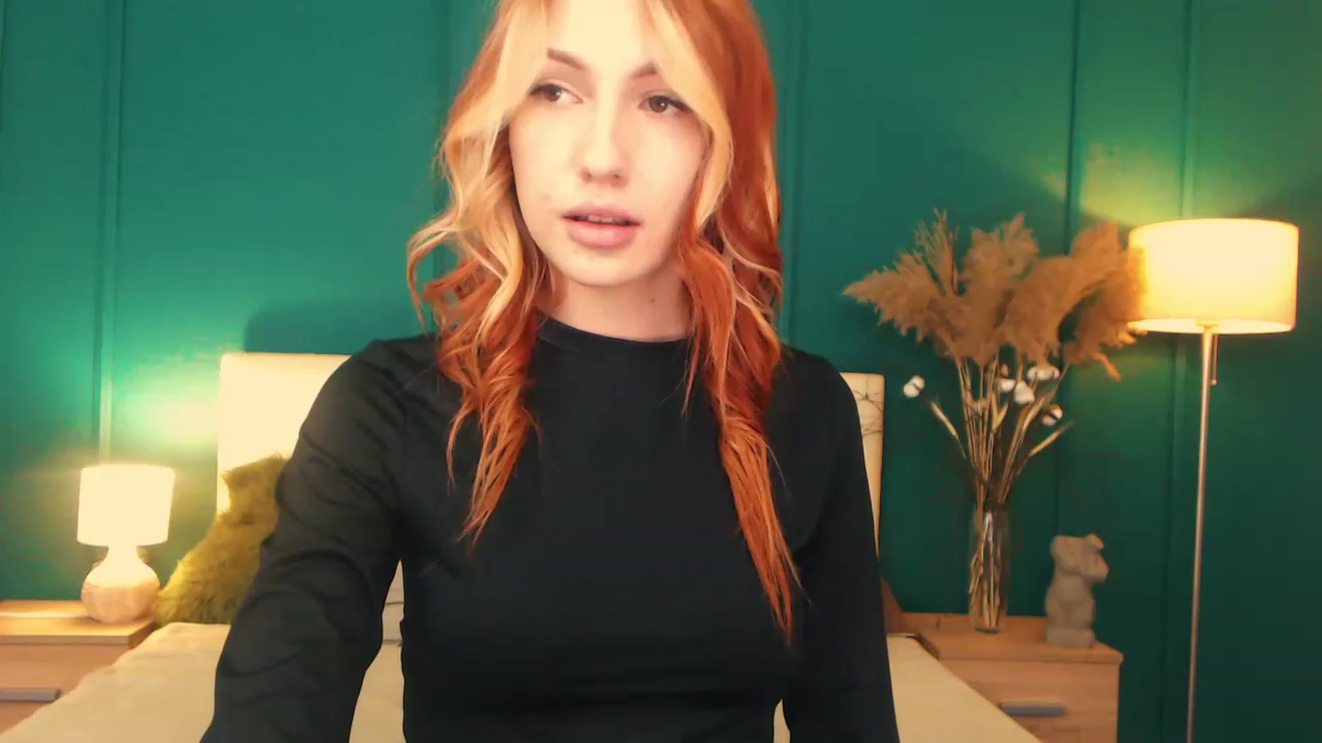 Gallery image thumbnail from LovelyGin's myfreecams stream on, 05/05/2023, 13:25 image 4 of 20