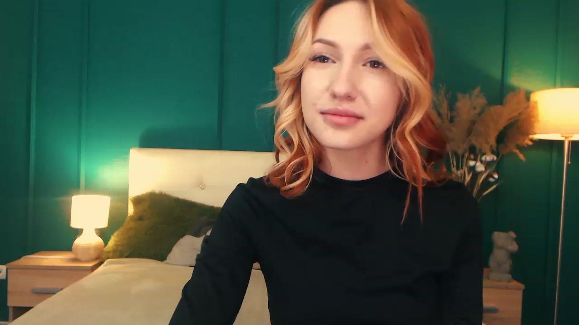 Gallery image thumbnail from LovelyGin's myfreecams stream on, 05/05/2023, 15:33 image 3 of 20