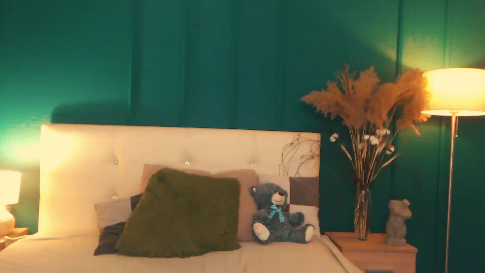 Gallery image thumbnail from LovelyGin's myfreecams stream on, 05/09/2023, 14:58 image 20 of 20