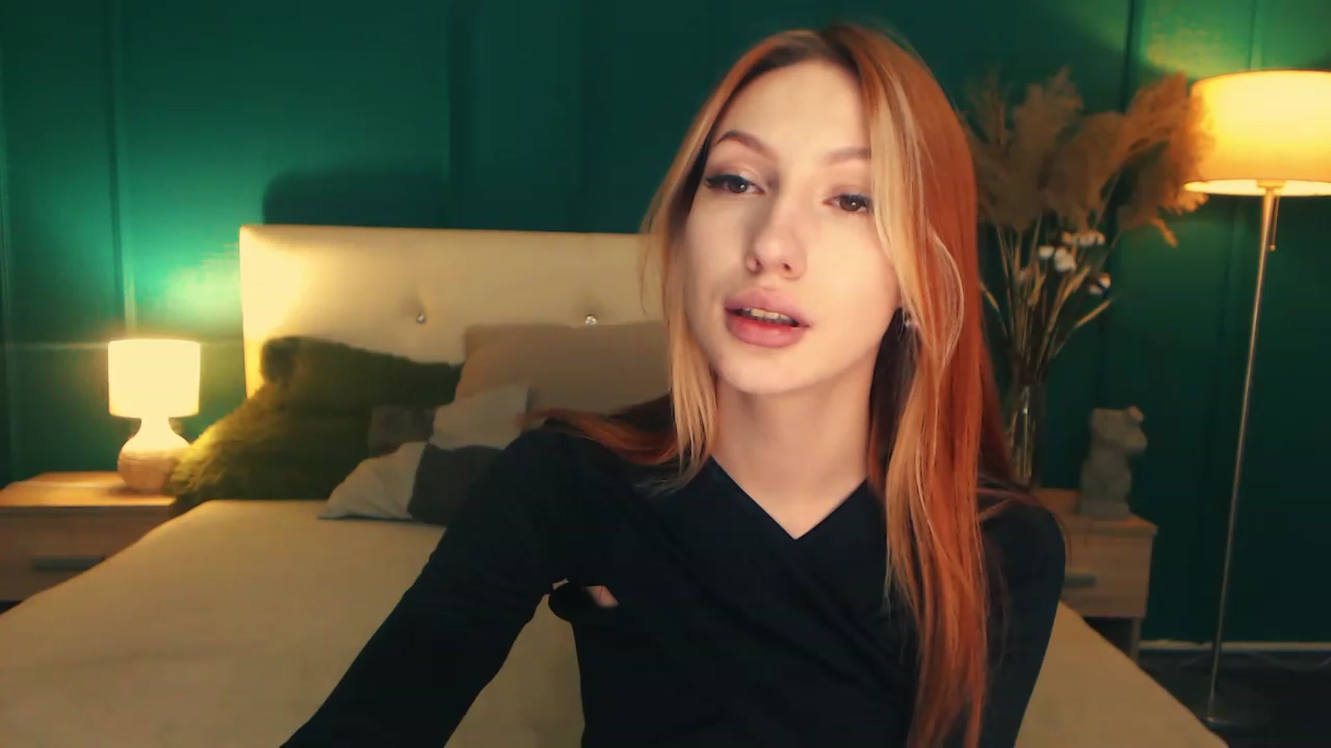 Gallery image thumbnail from LovelyGin's myfreecams stream on, 05/10/2023, 19:06 image 10 of 20